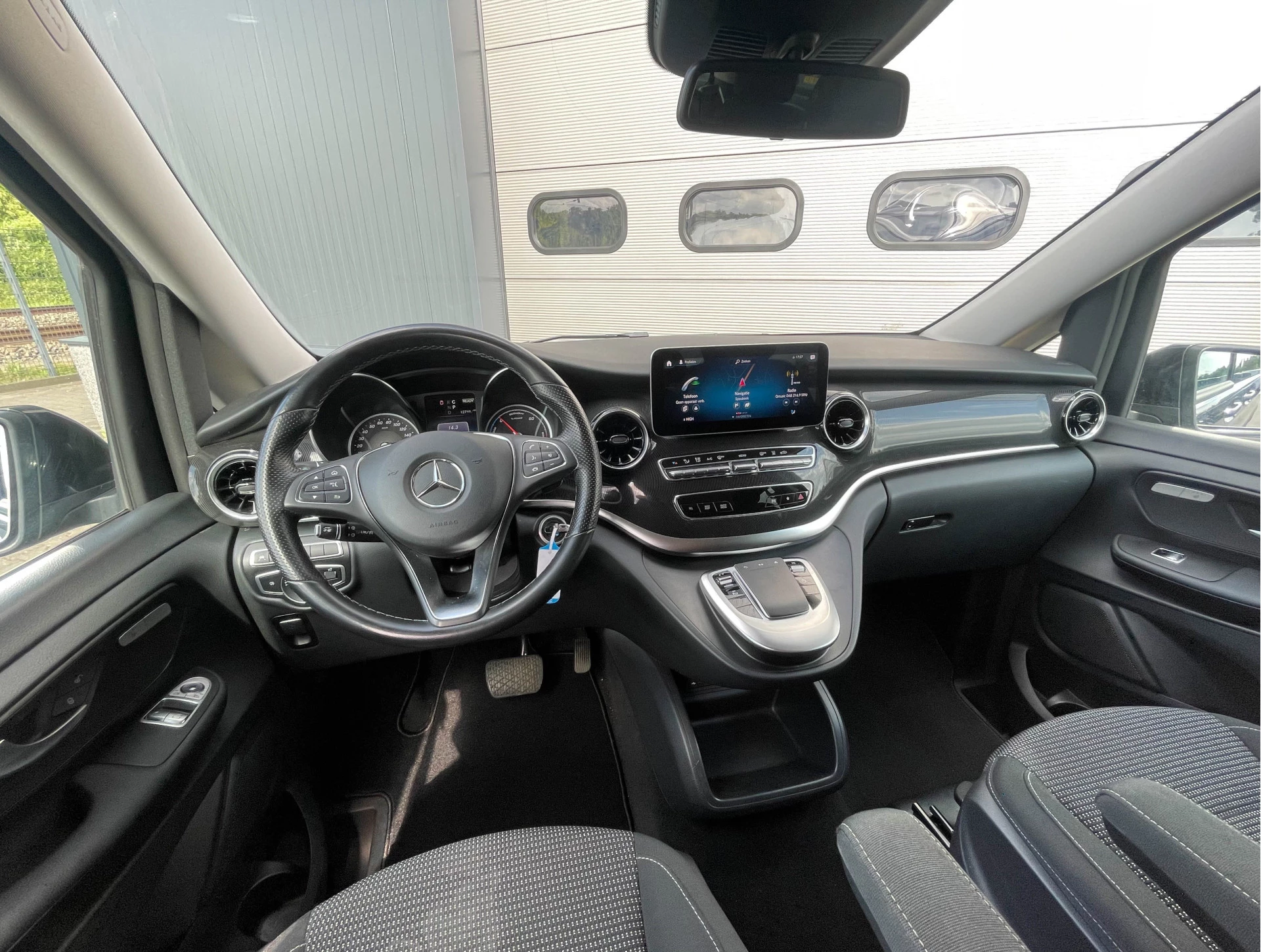 Hoofdafbeelding Mercedes-Benz EQV
