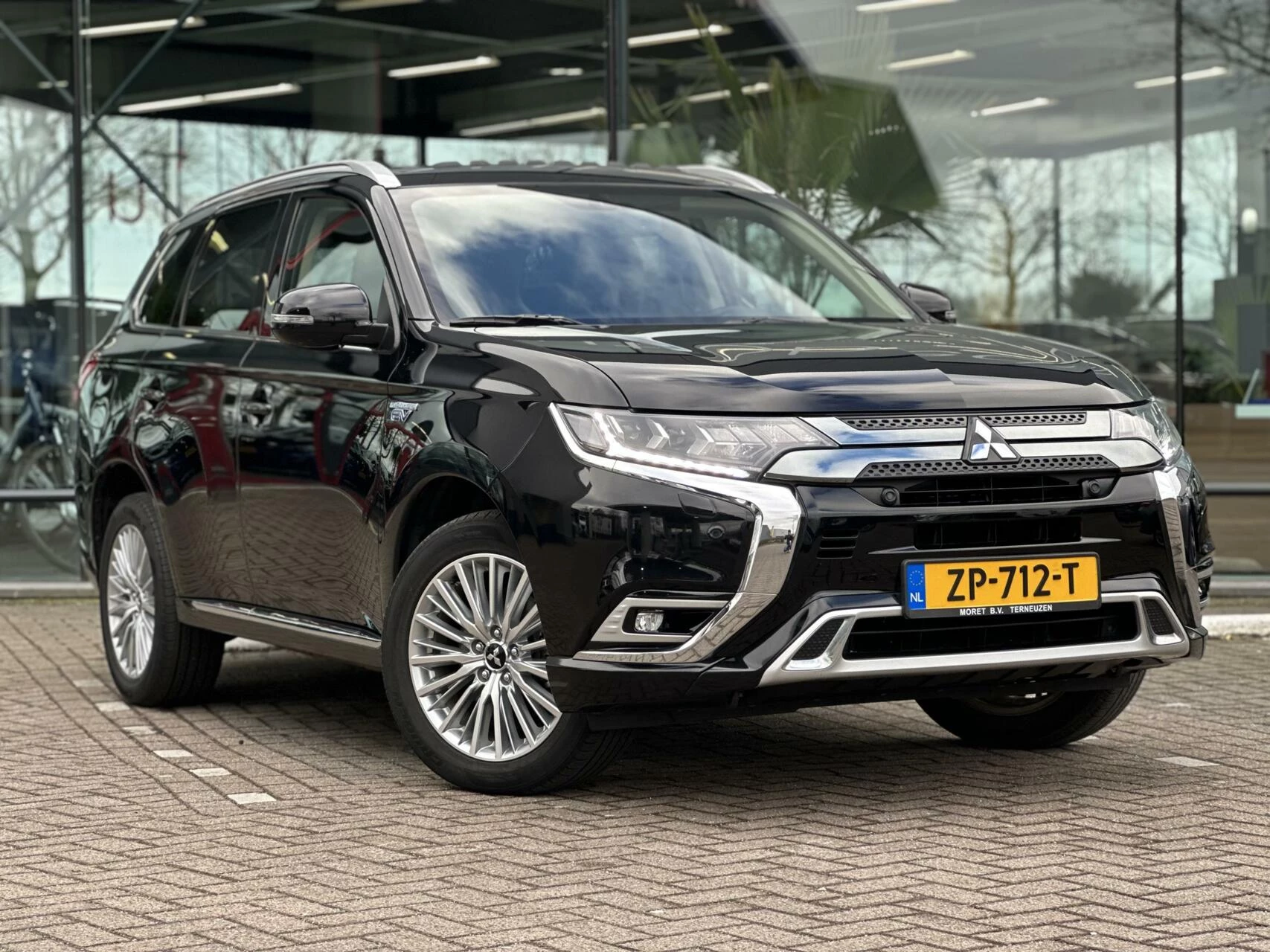 Hoofdafbeelding Mitsubishi Outlander