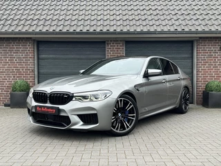 Hoofdafbeelding BMW M5 BMW M5 4.4 V8 600 PK X DRIVE CARBON M-DRIVER PACK HUD HK