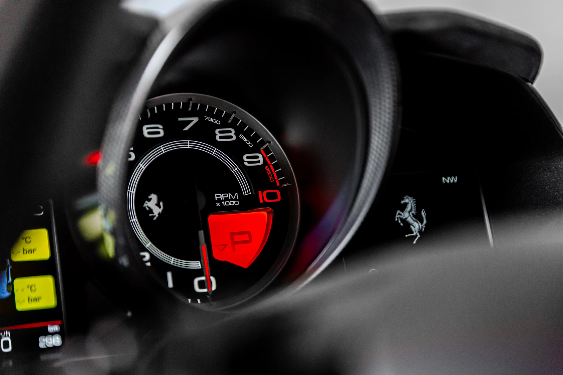 Hoofdafbeelding Ferrari 812 Competizione