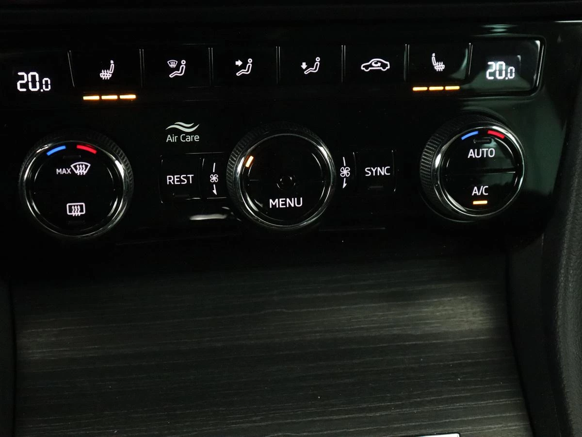 Hoofdafbeelding Škoda Superb