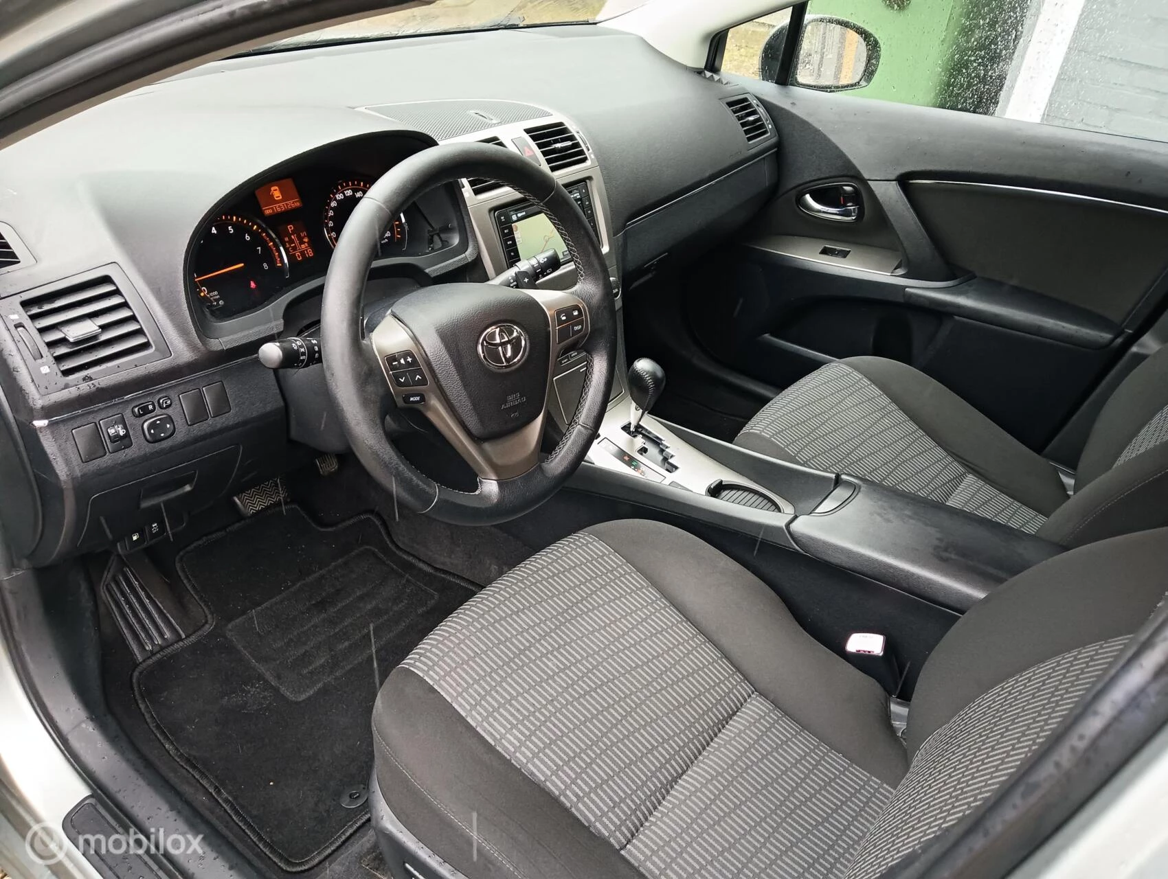 Hoofdafbeelding Toyota Avensis