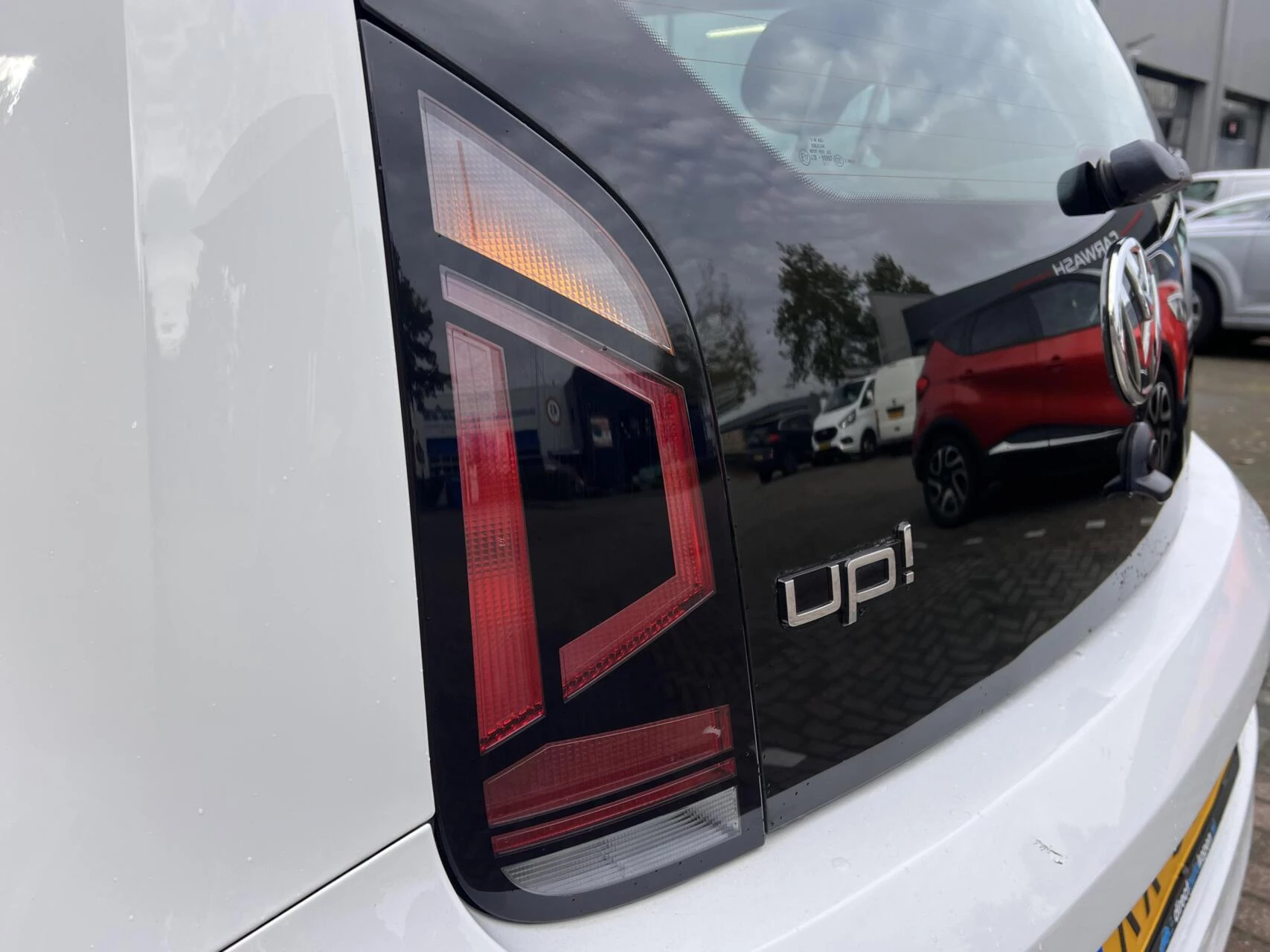 Hoofdafbeelding Volkswagen up!
