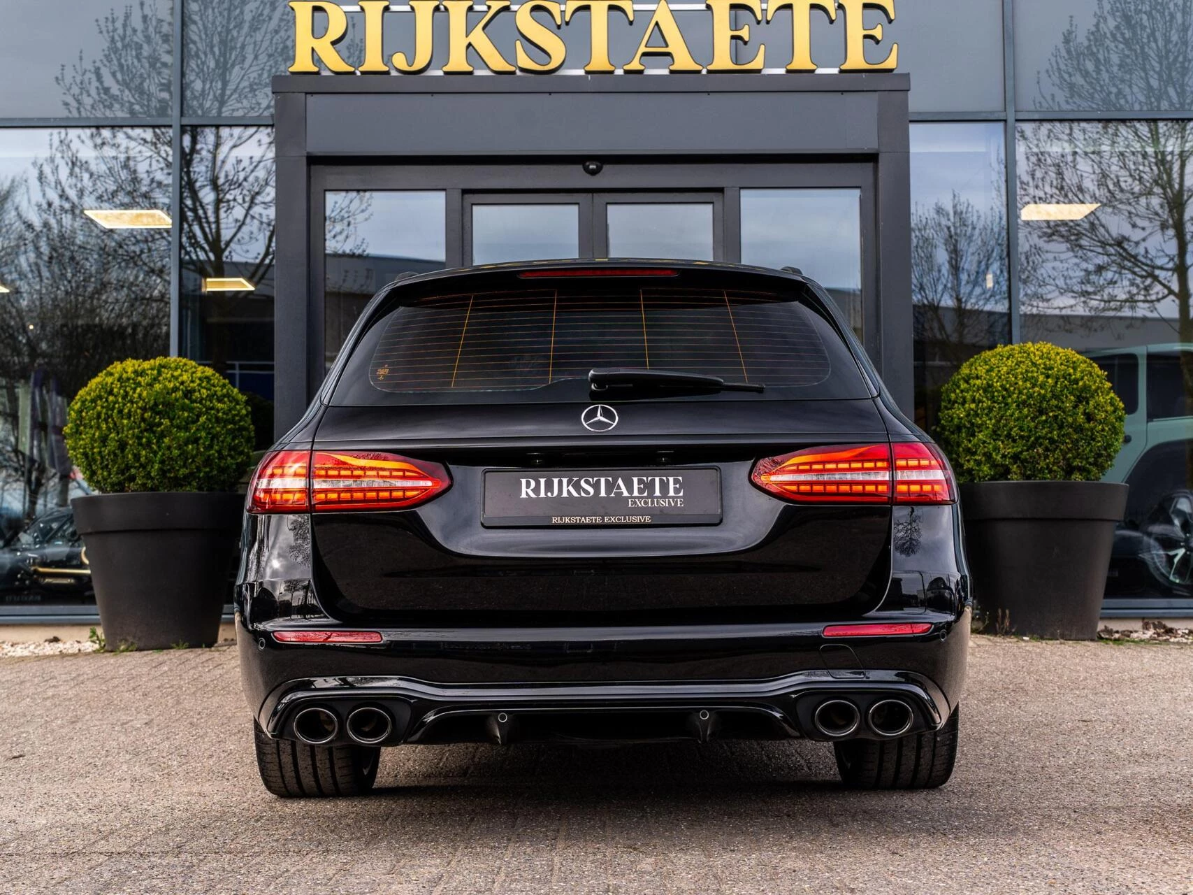 Hoofdafbeelding Mercedes-Benz E-Klasse