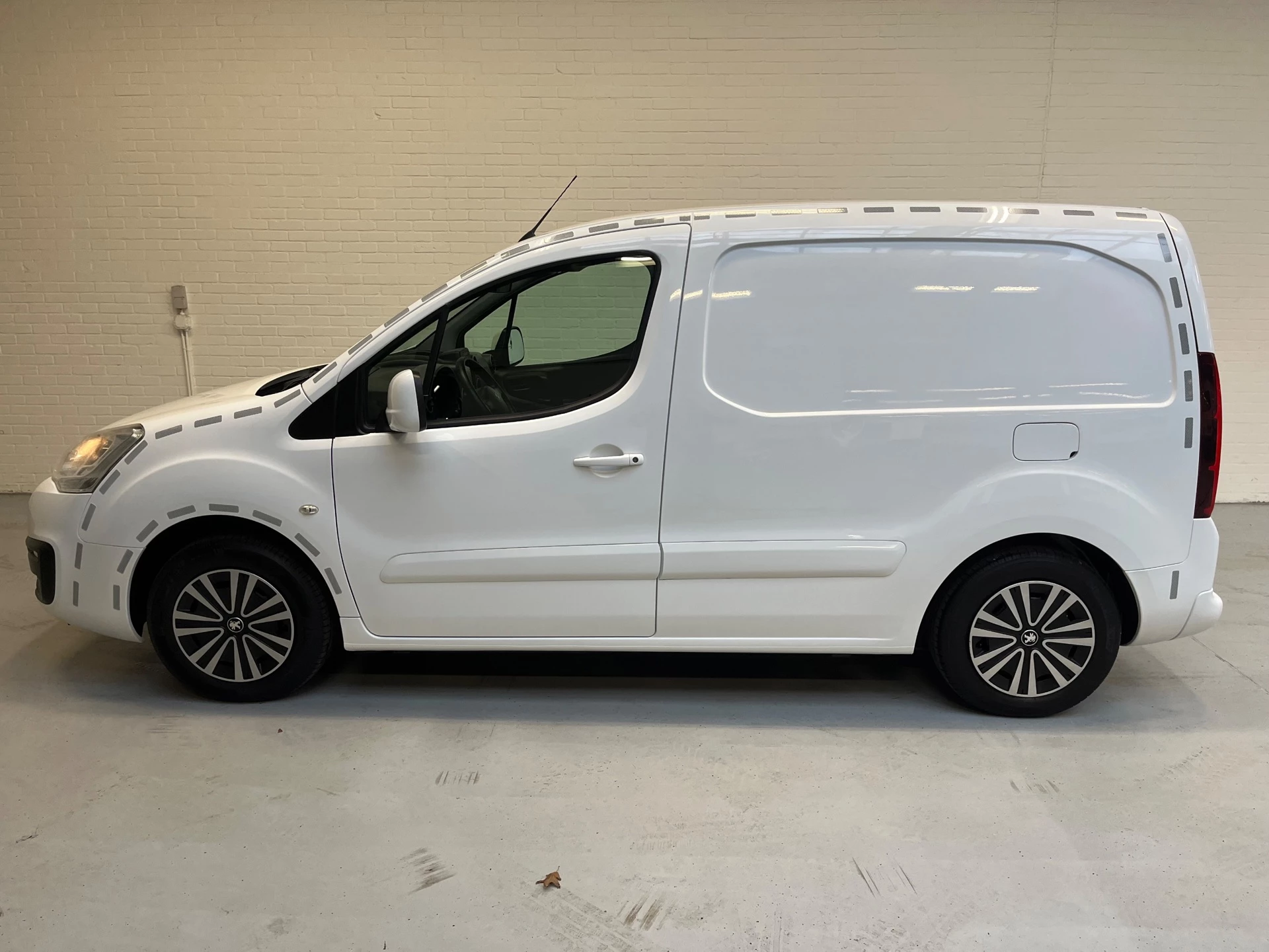 Hoofdafbeelding Peugeot Partner