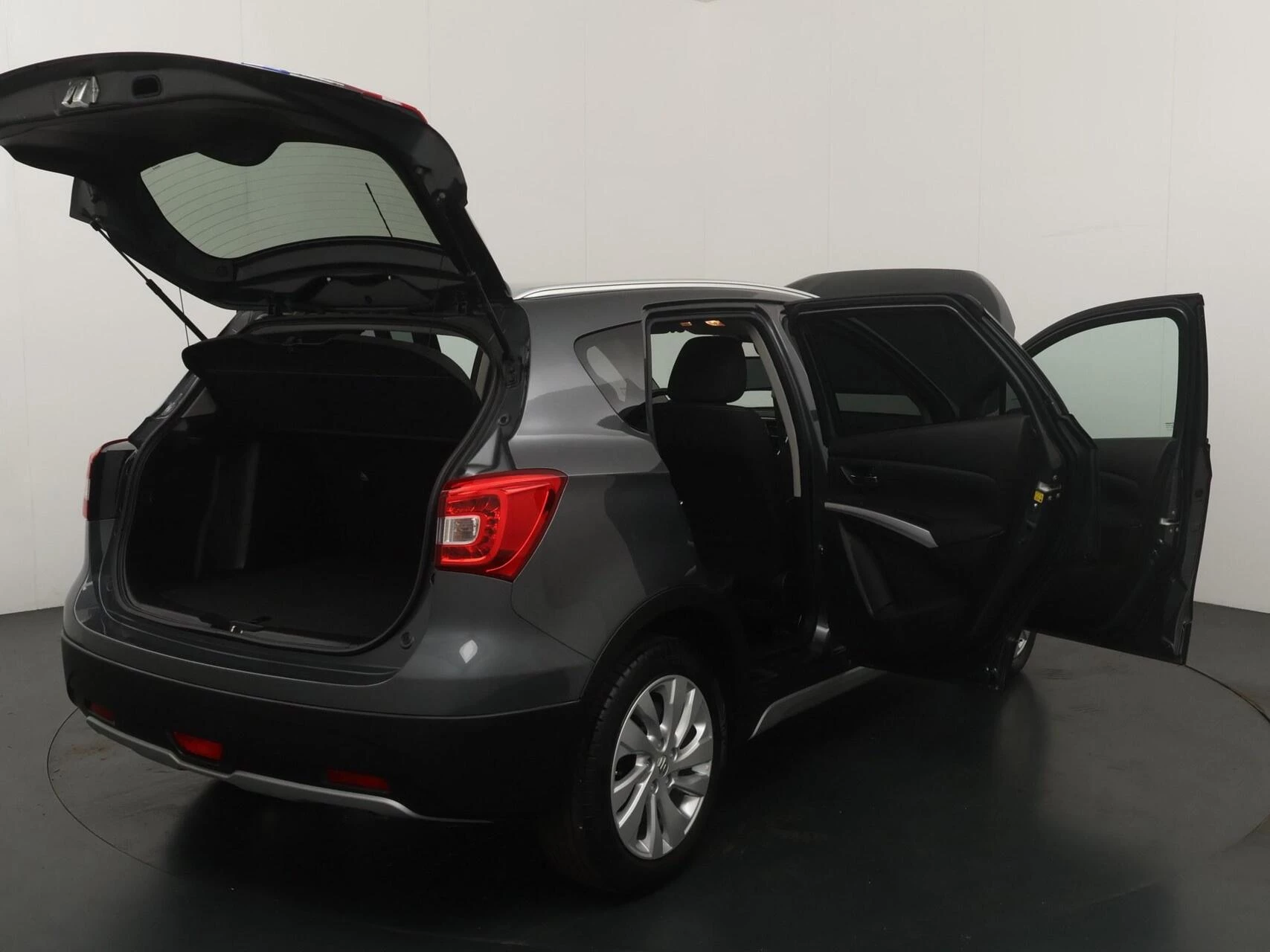 Hoofdafbeelding Suzuki S-Cross