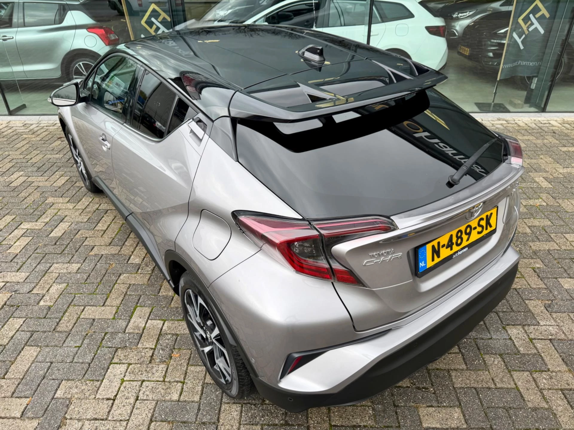 Hoofdafbeelding Toyota C-HR