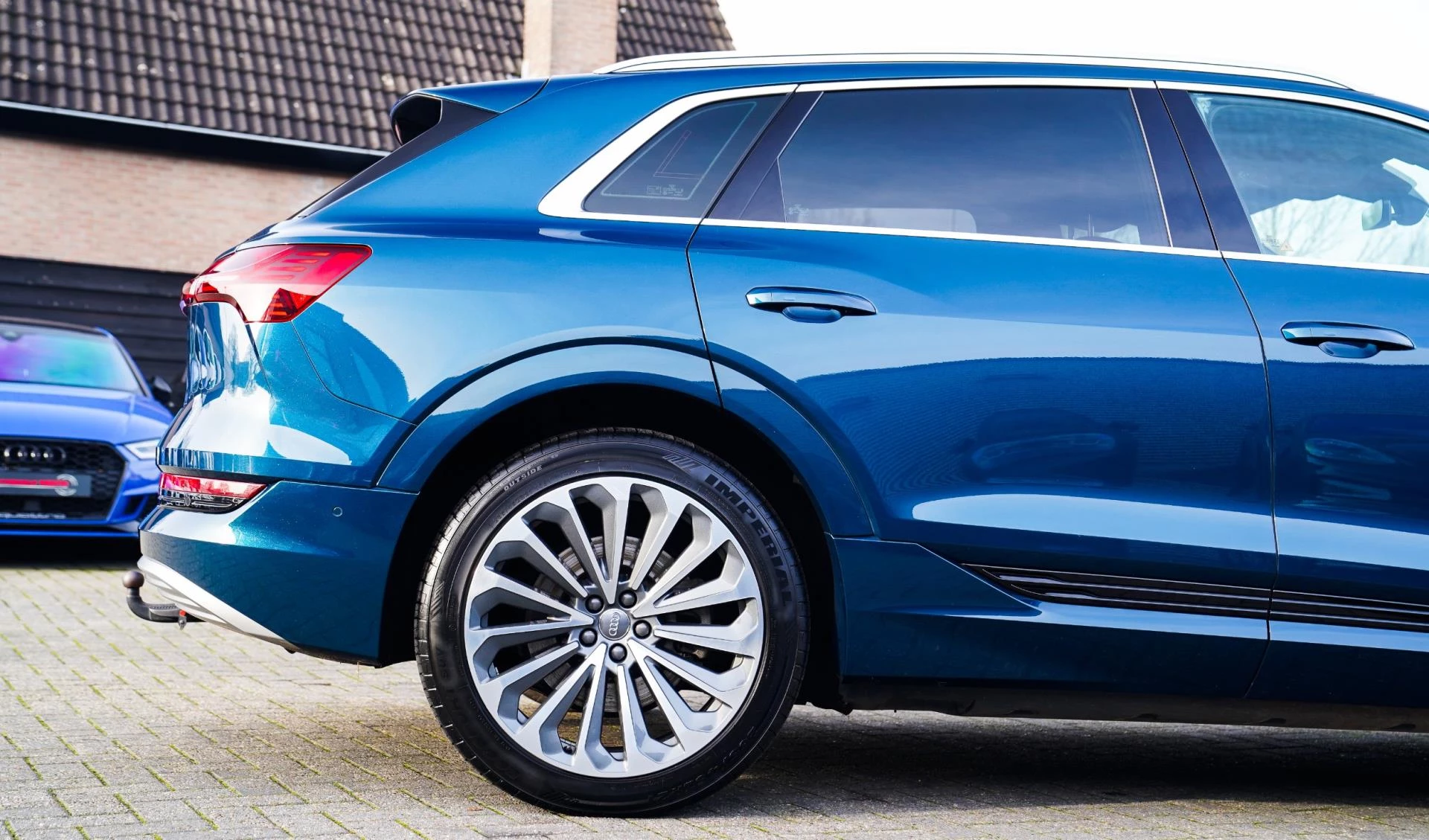 Hoofdafbeelding Audi e-tron