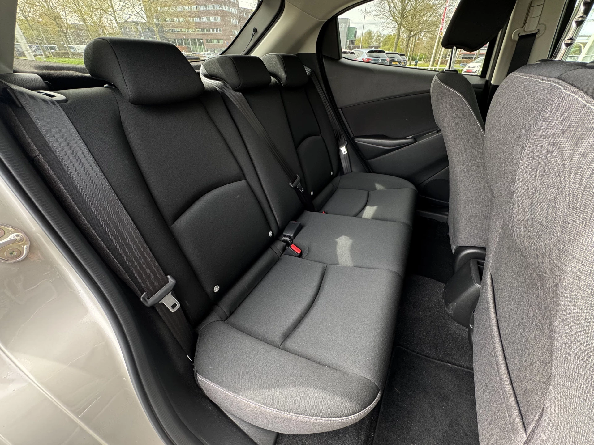 Hoofdafbeelding Mazda 2