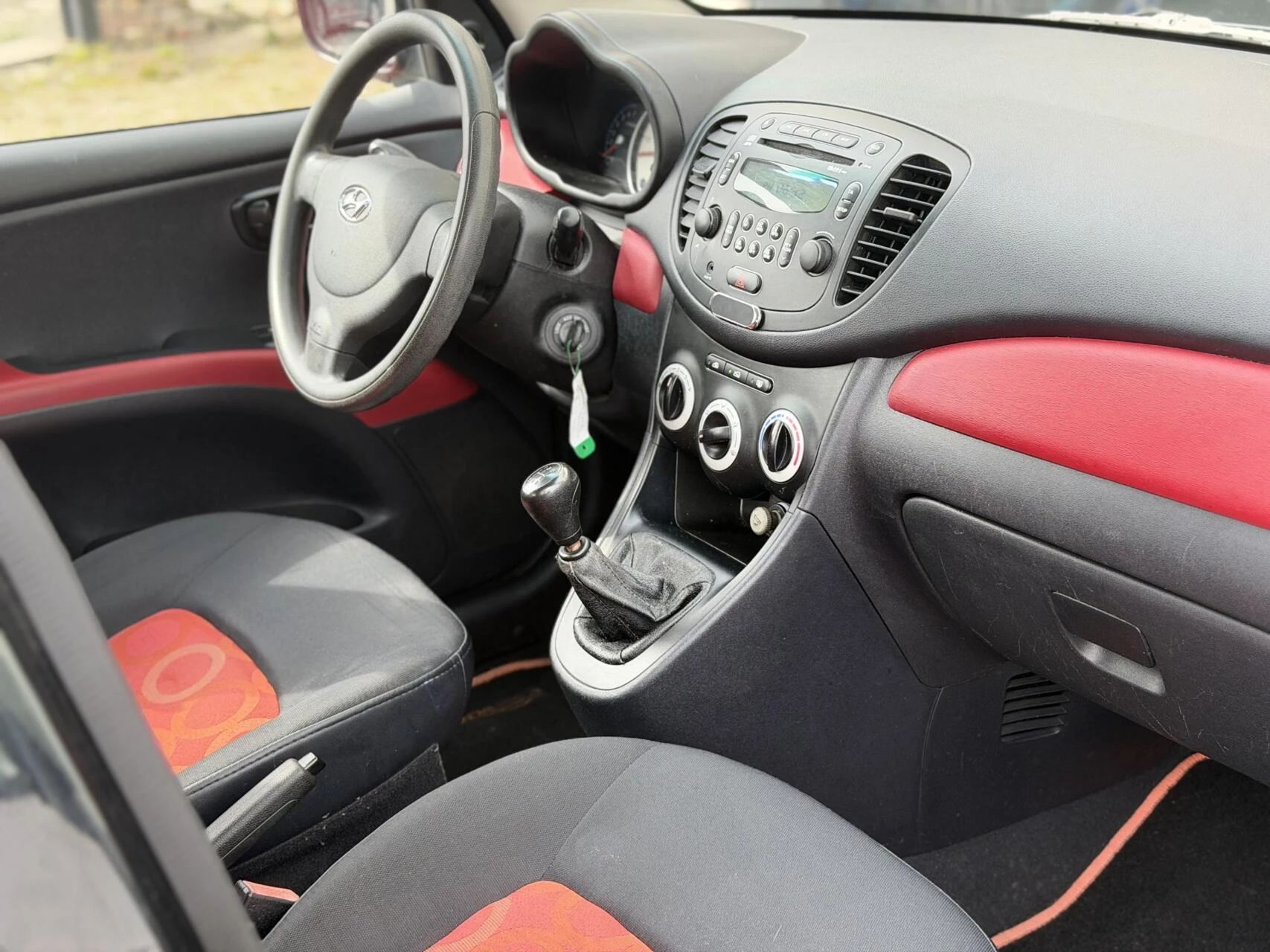 Hoofdafbeelding Hyundai i10