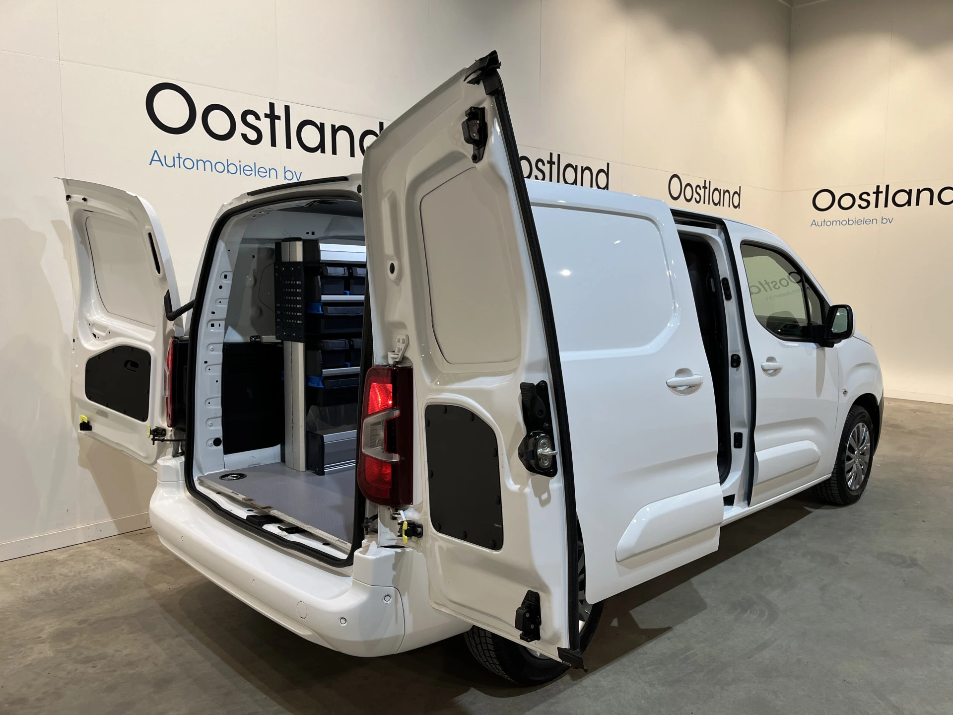 Hoofdafbeelding Peugeot Partner