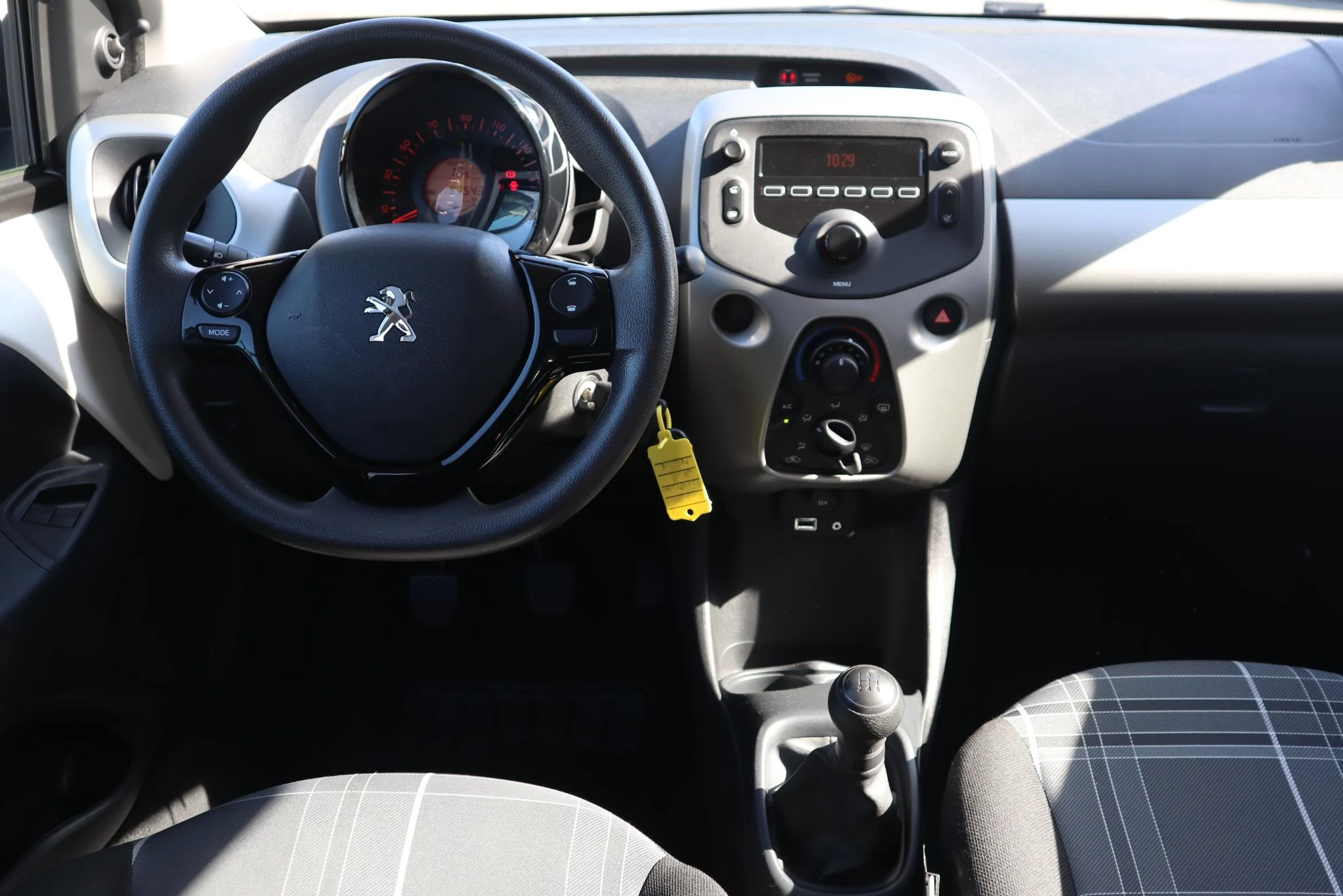 Hoofdafbeelding Peugeot 108
