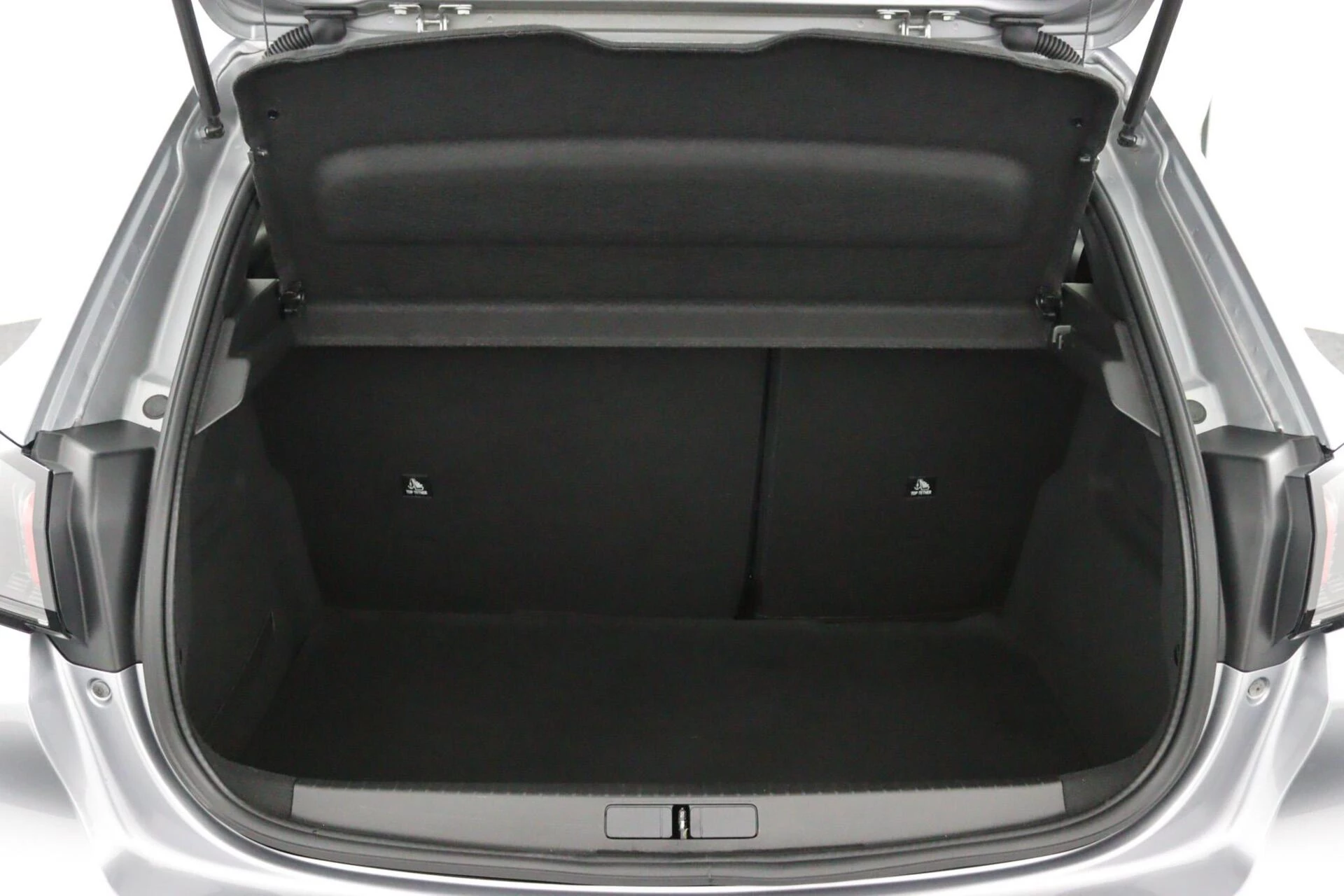 Hoofdafbeelding Peugeot e-208