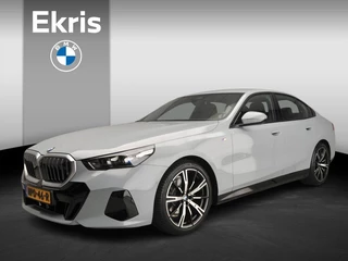 Hoofdafbeelding BMW 5 Serie BMW 5 Serie Sedan 520i | M-Sportpakket | LED | Leder | HUD | Elektr. zetels | Sportstoelen | DAB | Harman-kardon sound | Alu 20 inch