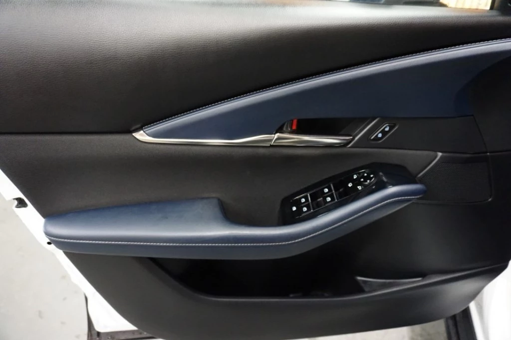 Hoofdafbeelding Mazda CX-30