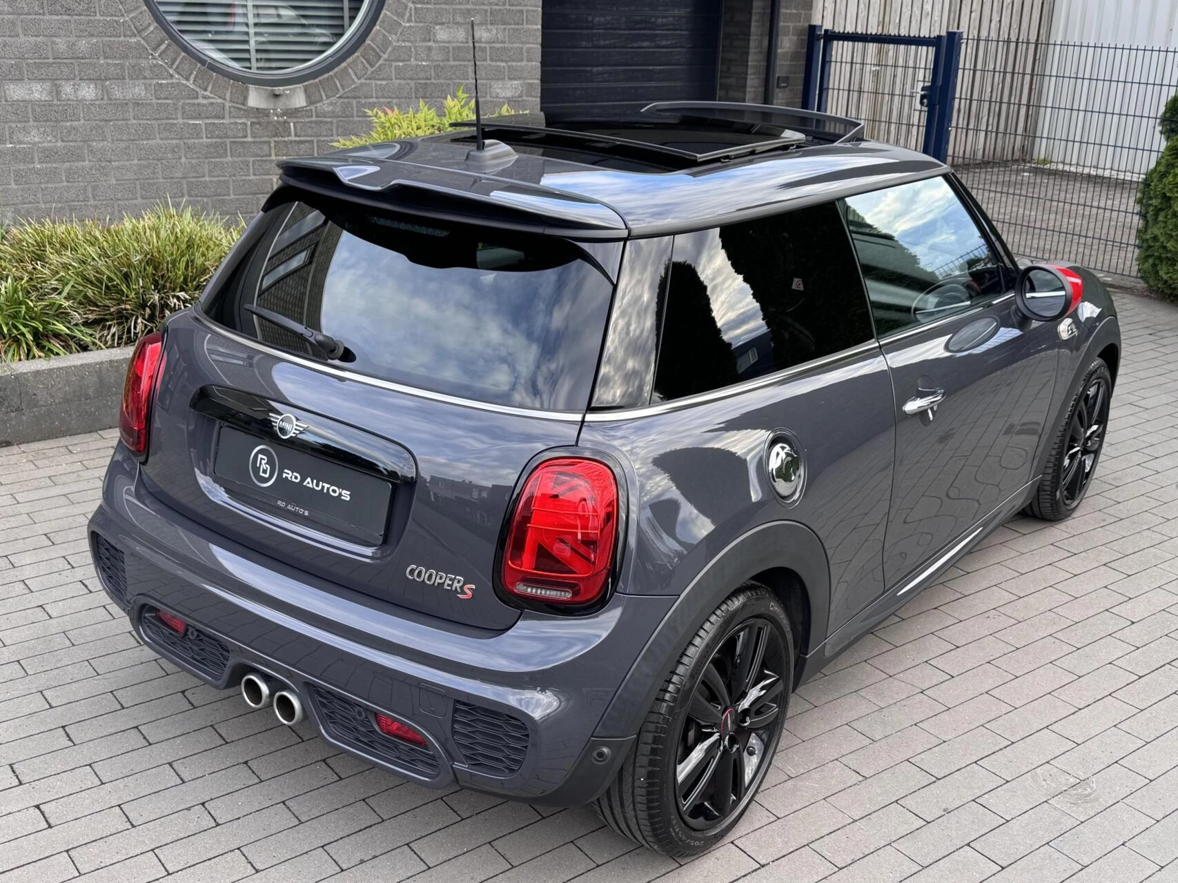 Hoofdafbeelding MINI Cooper S