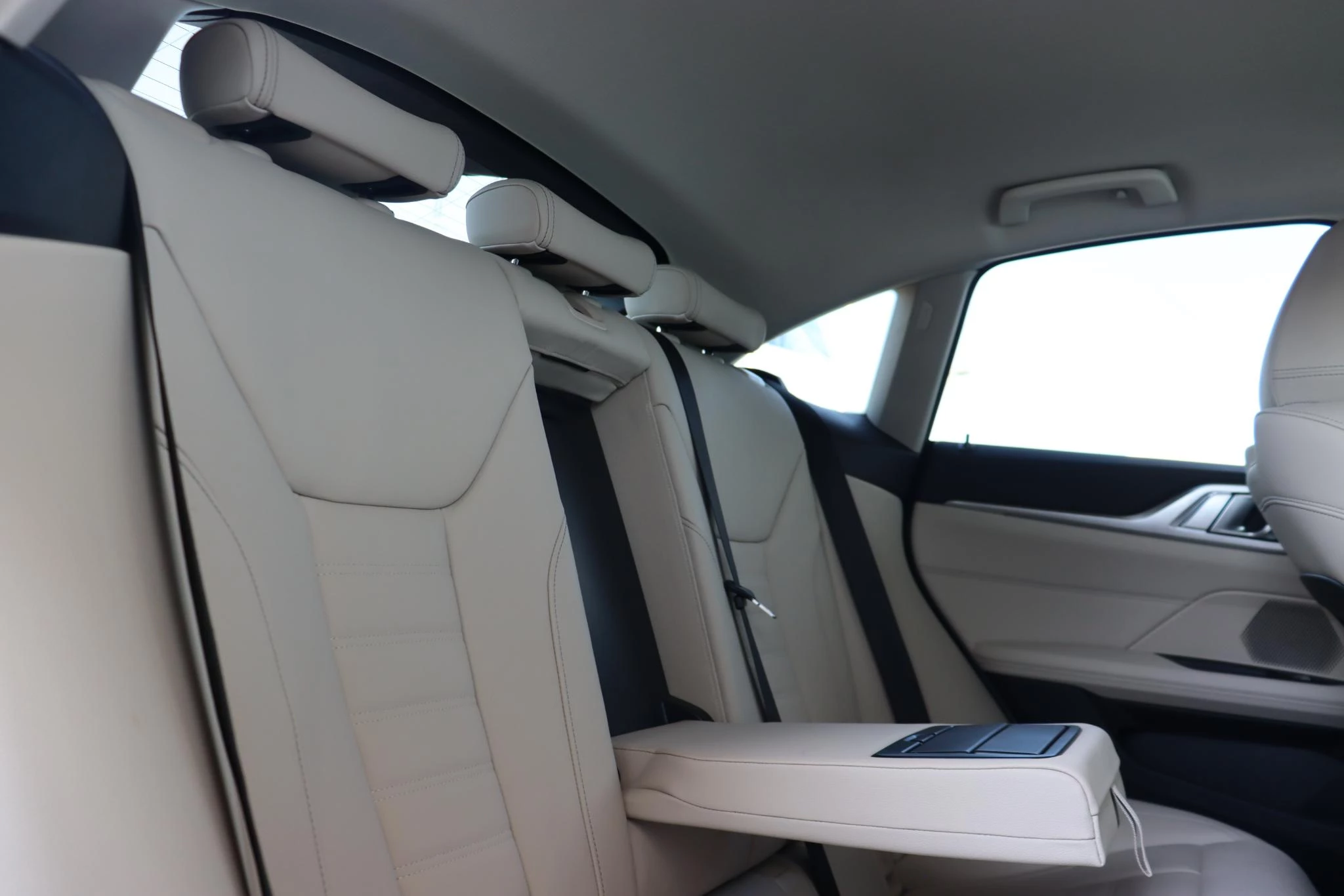 Hoofdafbeelding BMW i4