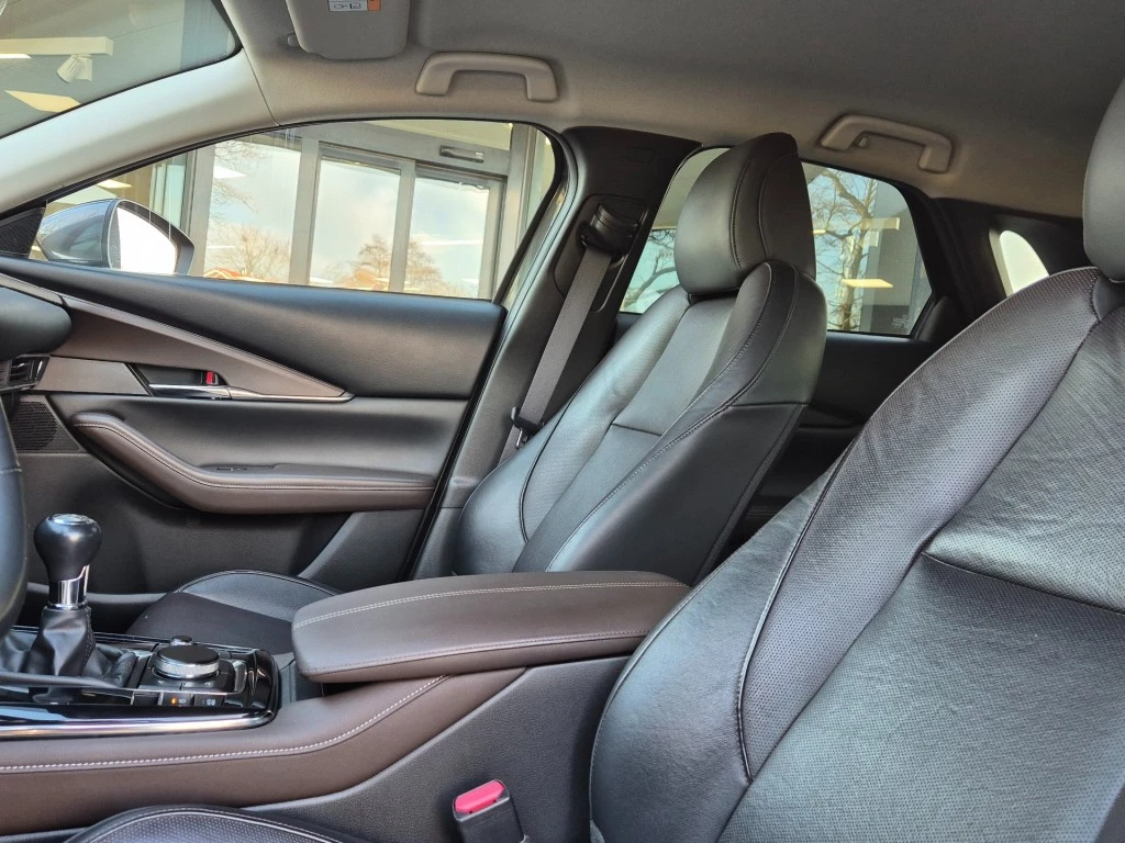 Hoofdafbeelding Mazda CX-30