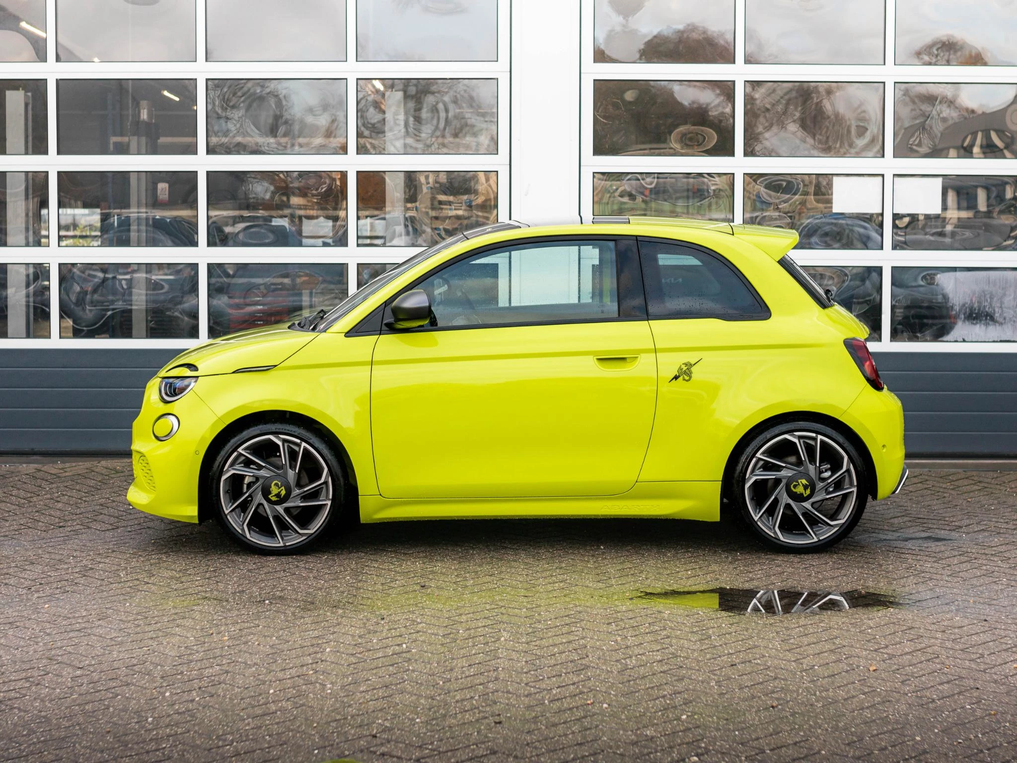 Hoofdafbeelding Abarth 500e