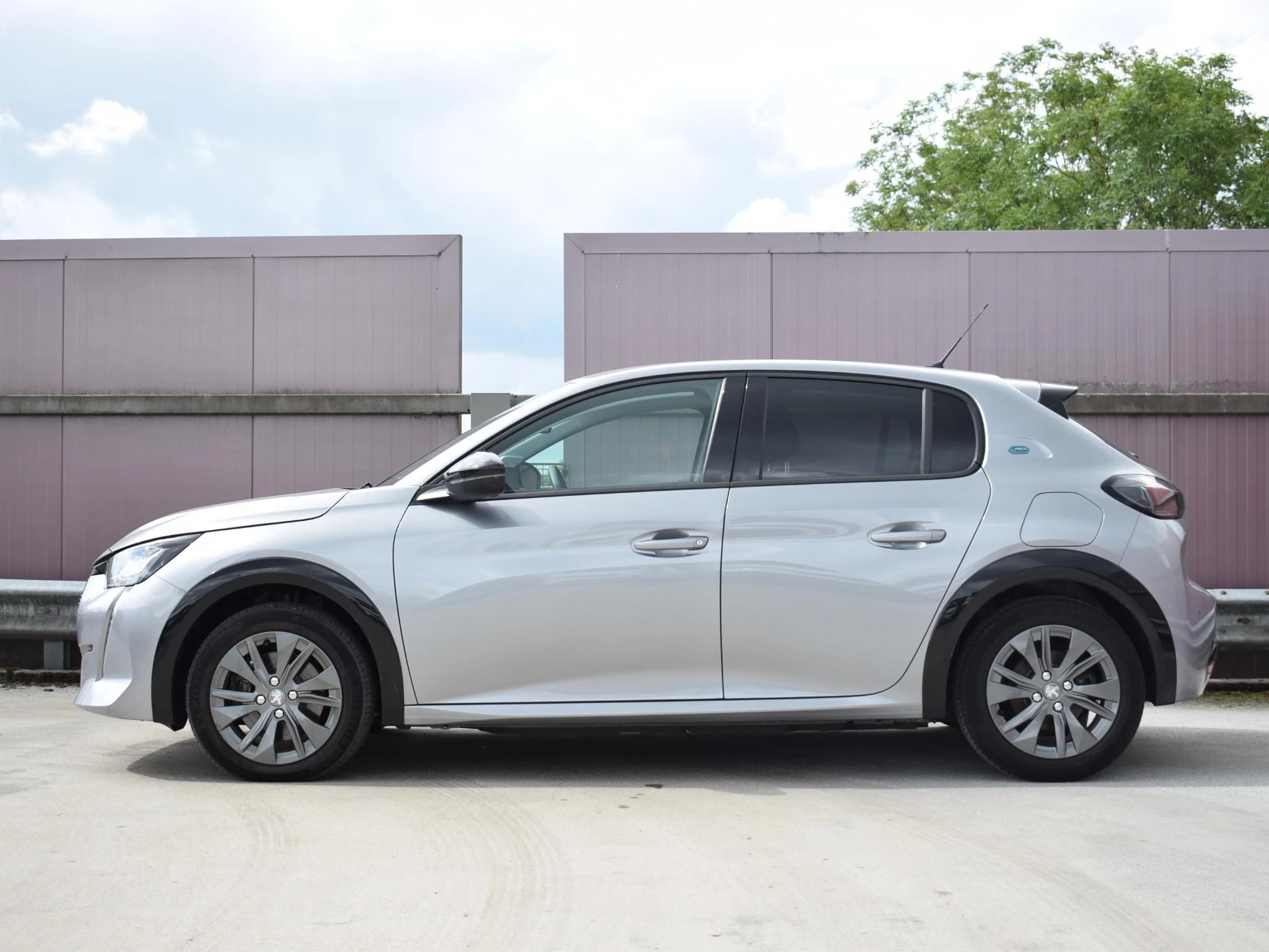 Hoofdafbeelding Peugeot e-208