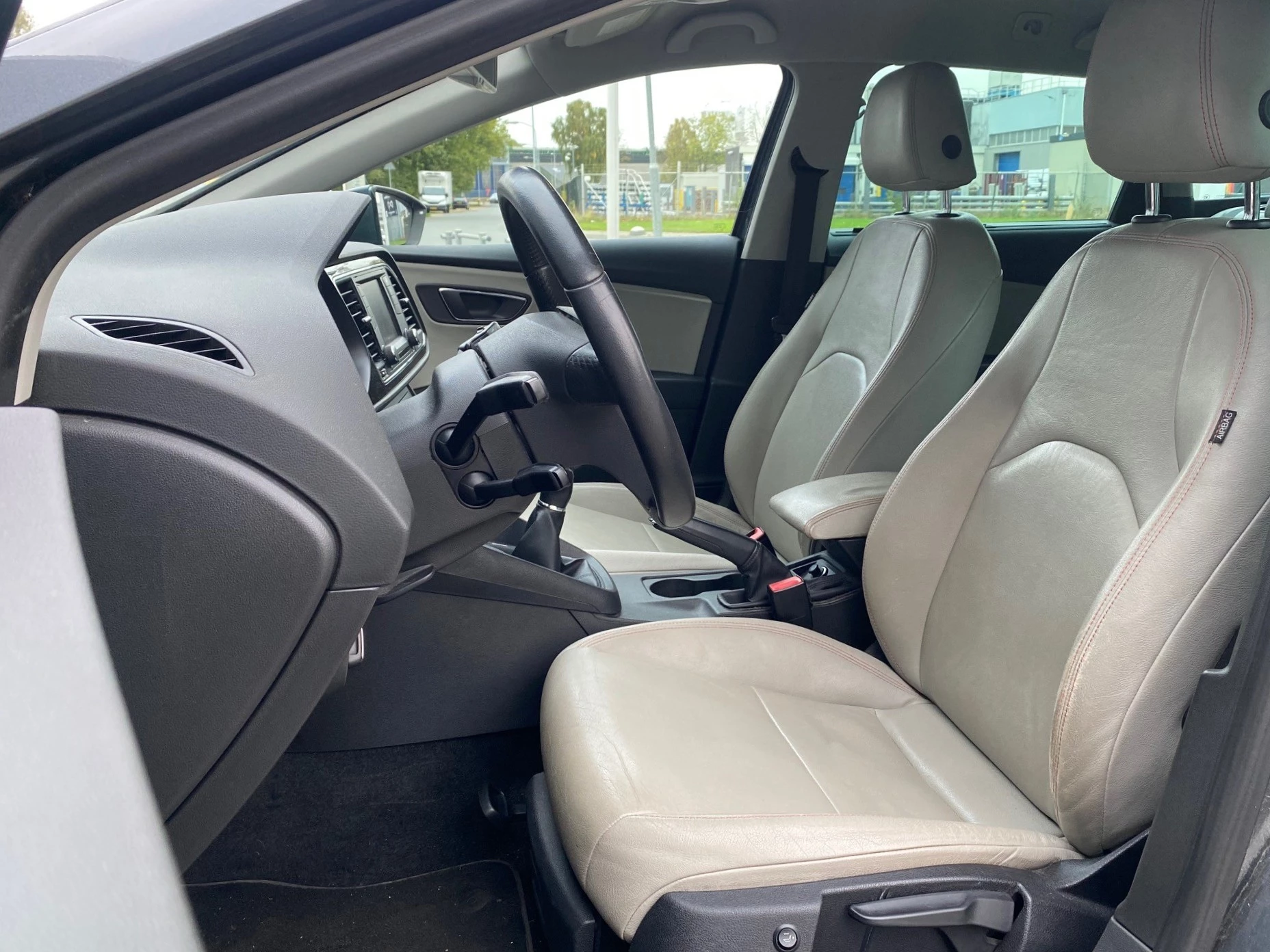Hoofdafbeelding SEAT Leon