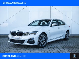 BMW 3 Serie 320e High Executive M Sport Automaat / Sportstoelen / LED / Stuurverwarming / Live Cockpit Professional / Stoelverwarming