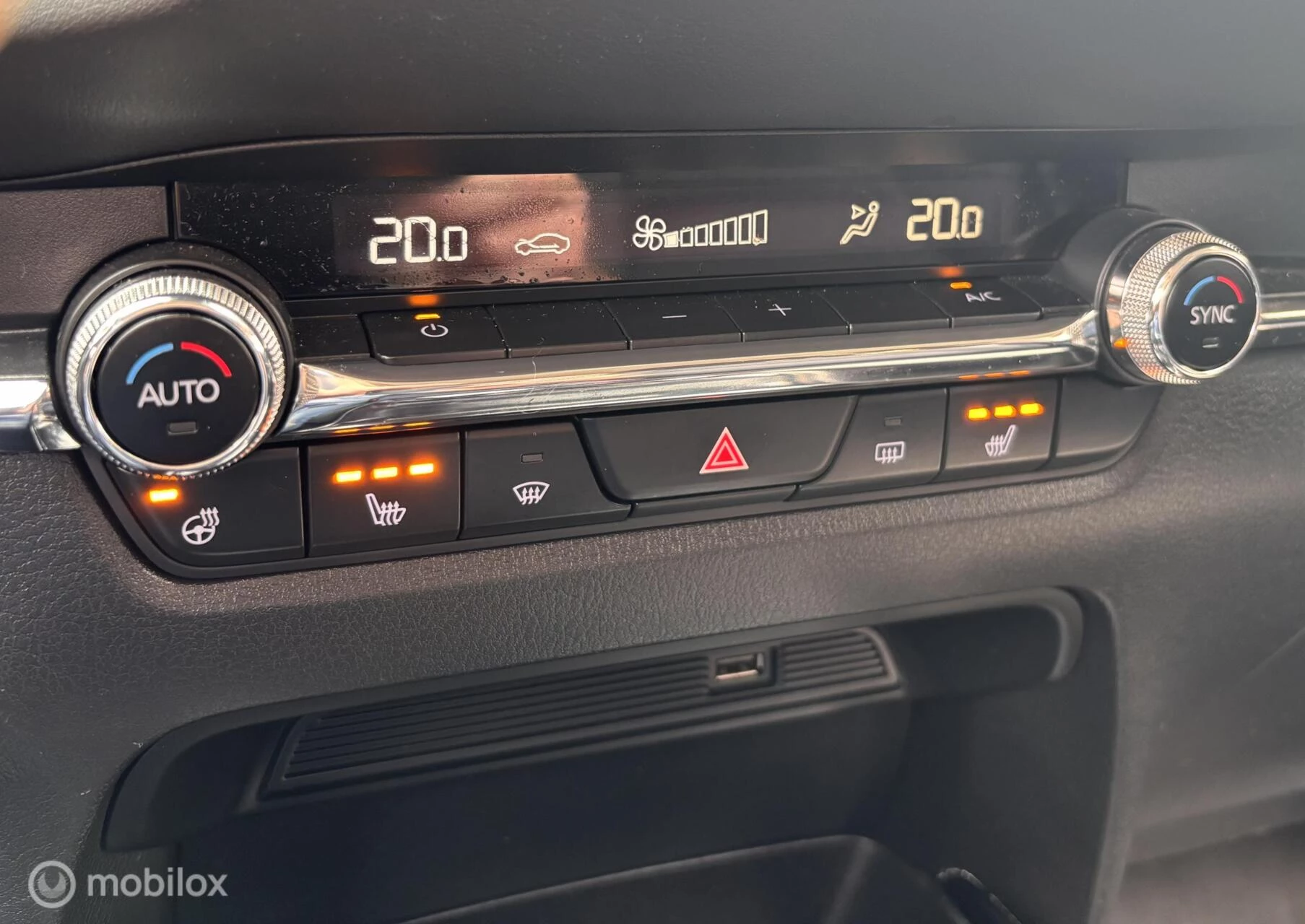 Hoofdafbeelding Mazda CX-30