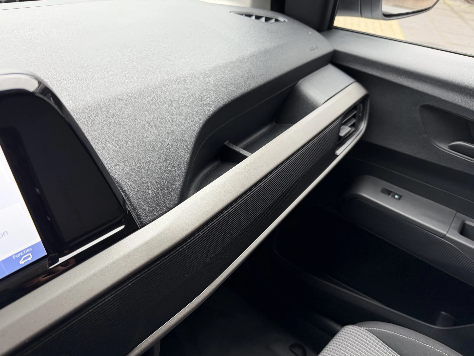 Hoofdafbeelding Ford Transit Courier