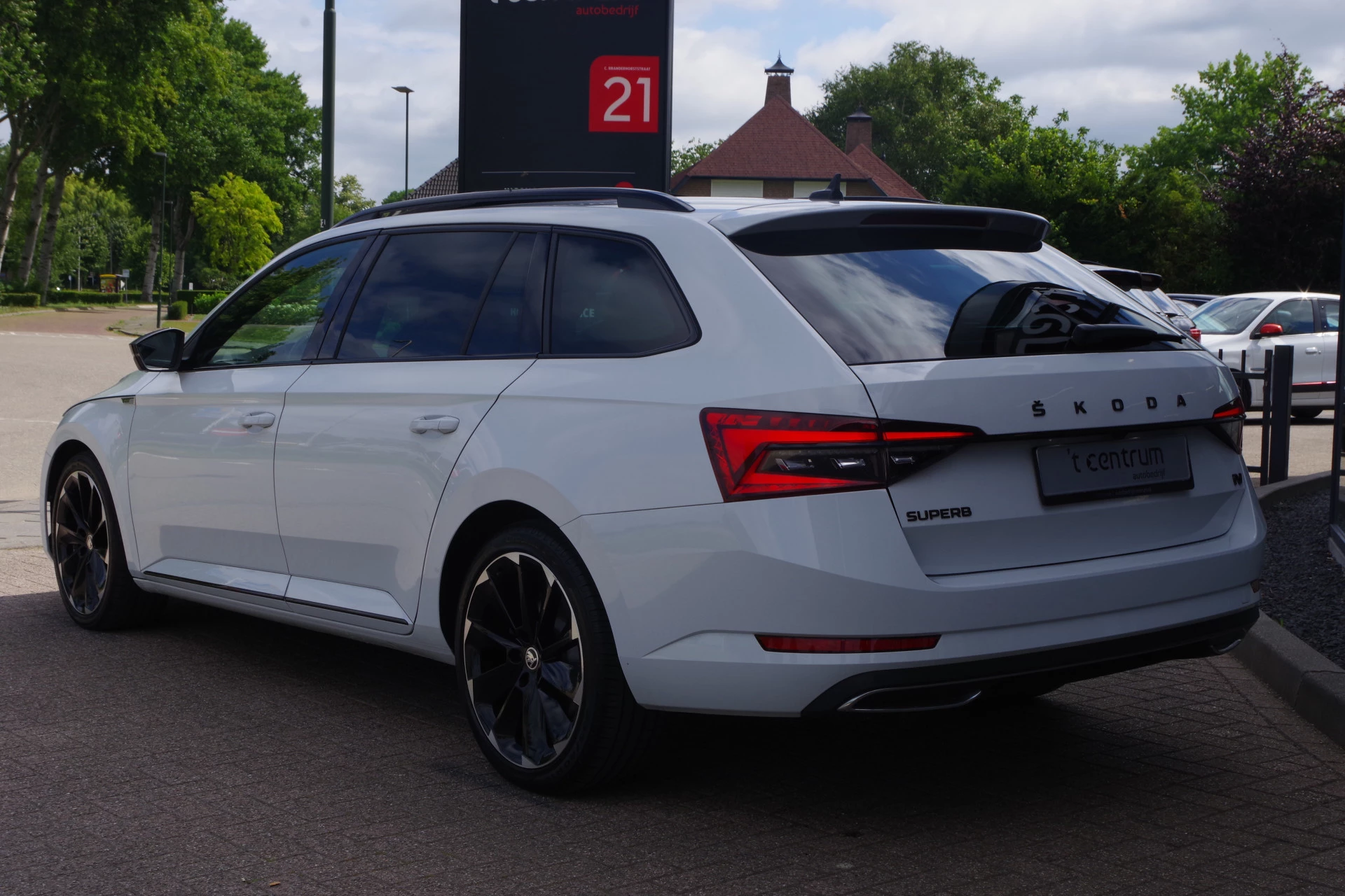 Hoofdafbeelding Škoda Superb