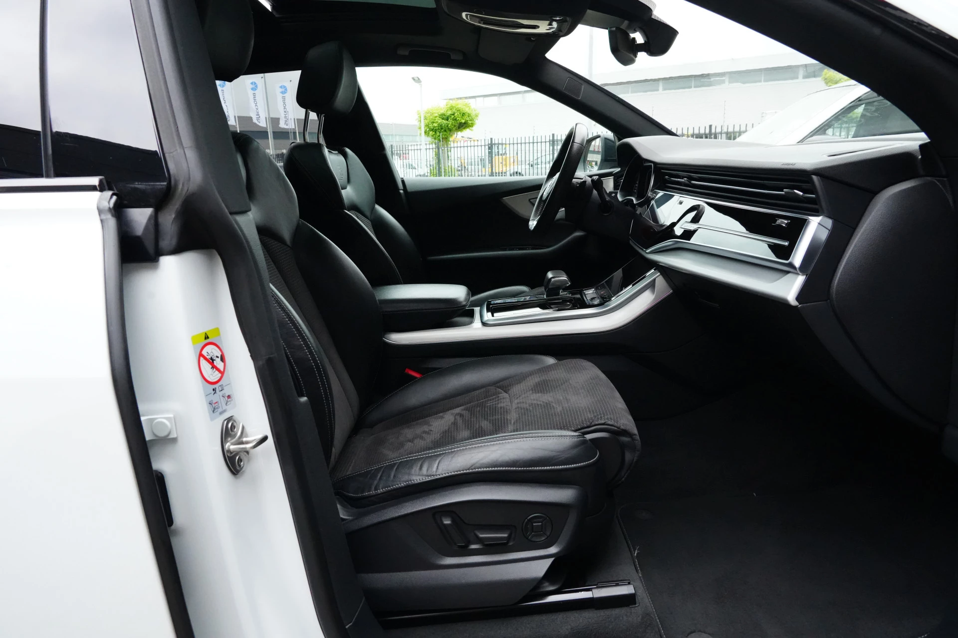 Hoofdafbeelding Audi Q8