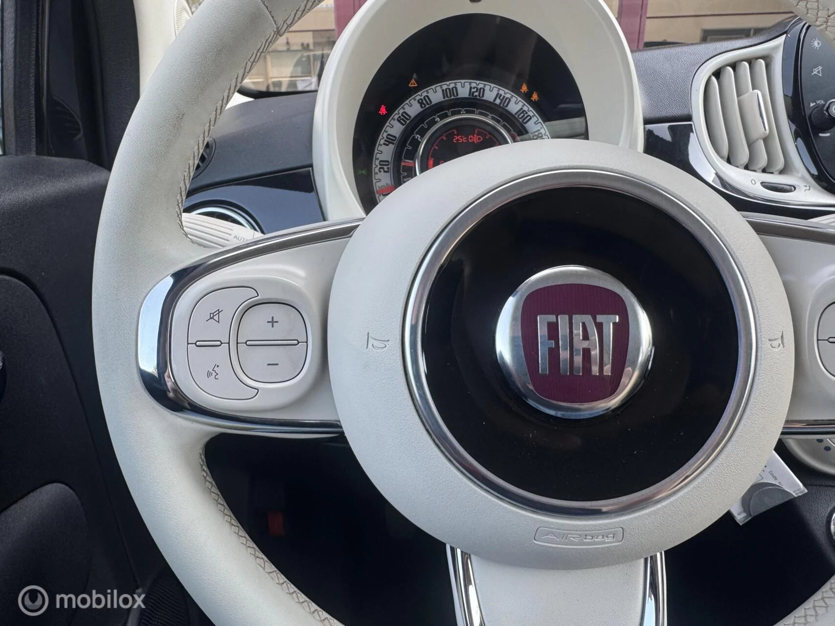 Hoofdafbeelding Fiat 500C