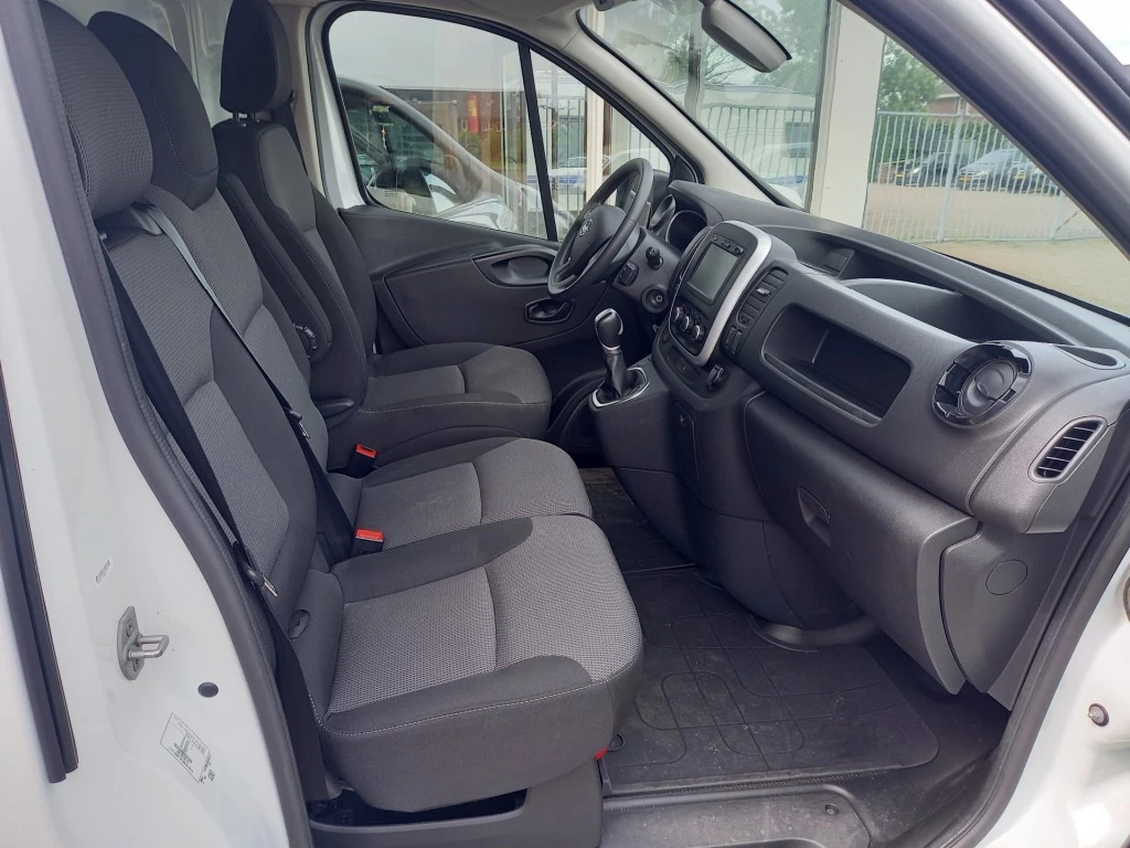 Hoofdafbeelding Nissan NV300