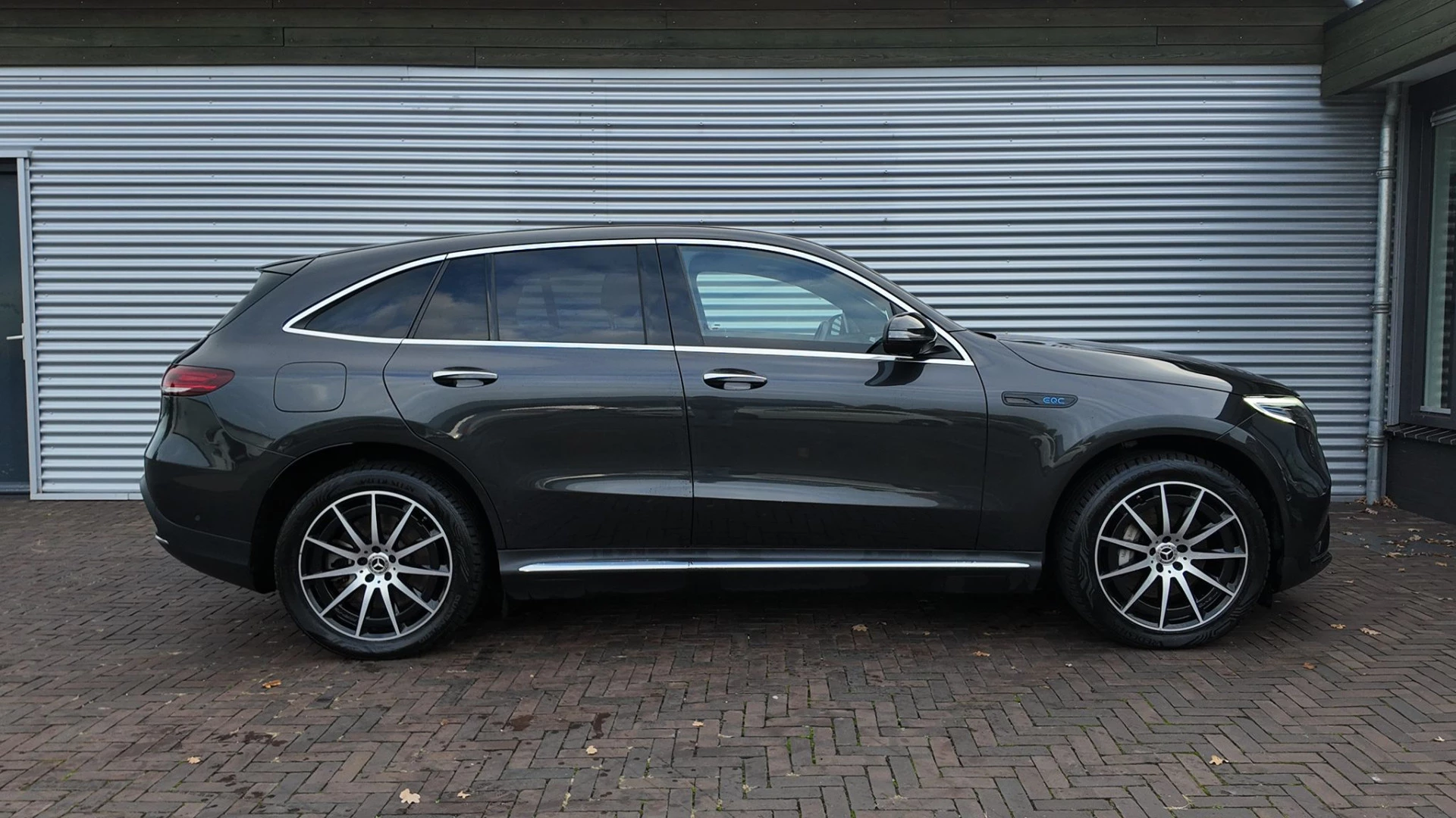 Hoofdafbeelding Mercedes-Benz EQC