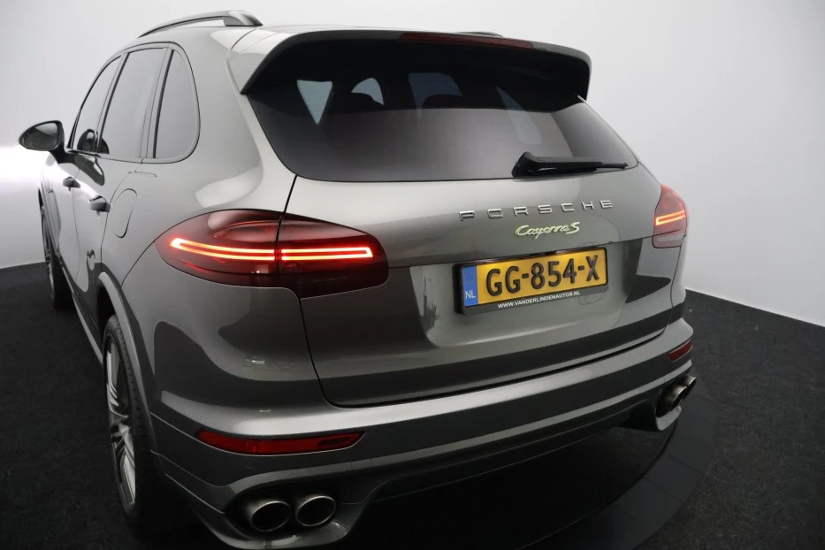 Hoofdafbeelding Porsche Cayenne