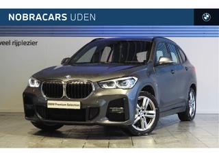 BMW X1 xDrive25e M Sport Automaat / Sportstoelen / LED / Stoelverwarming / Stuurverwarming / Cruise control