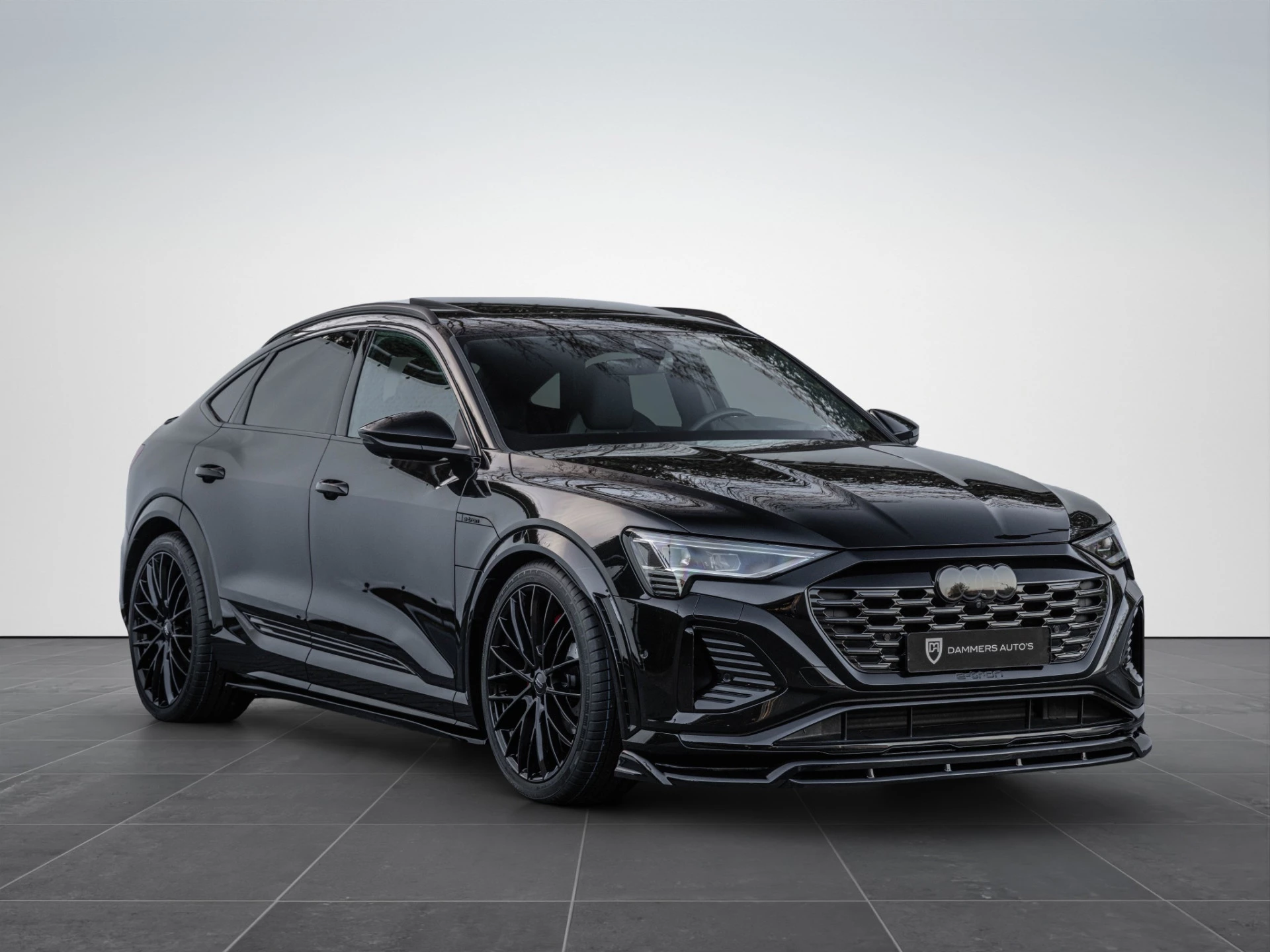 Hoofdafbeelding Audi Q8 Sportback e-tron