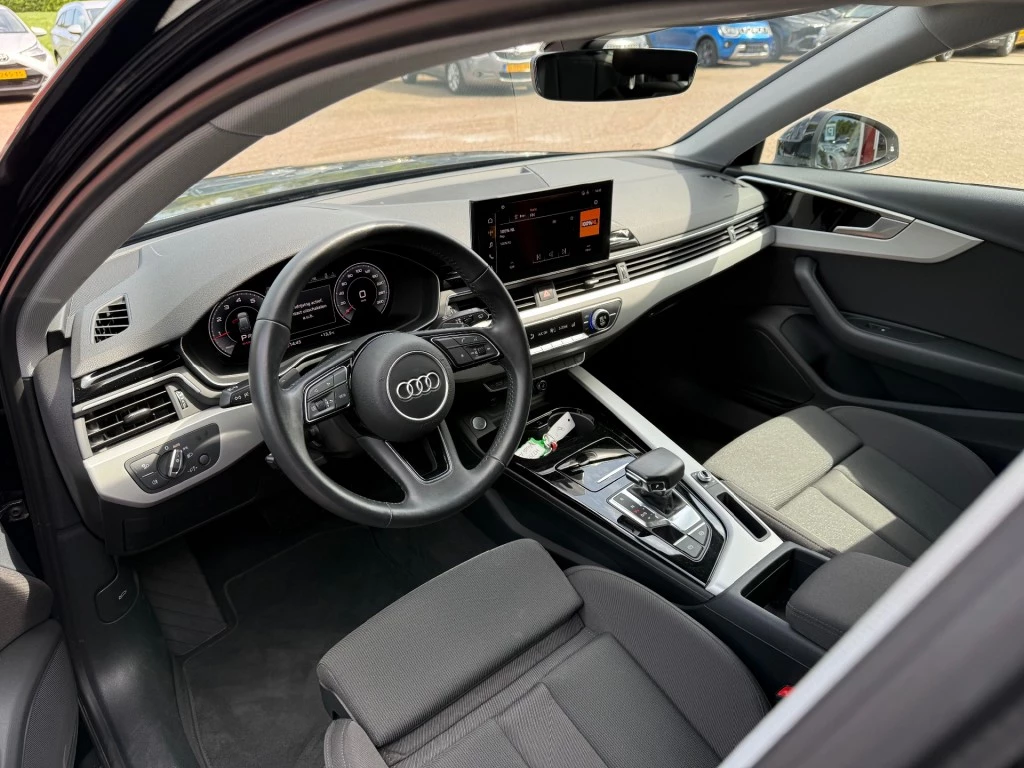 Hoofdafbeelding Audi A4