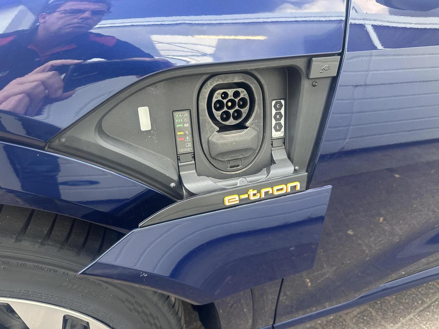Hoofdafbeelding Audi e-tron