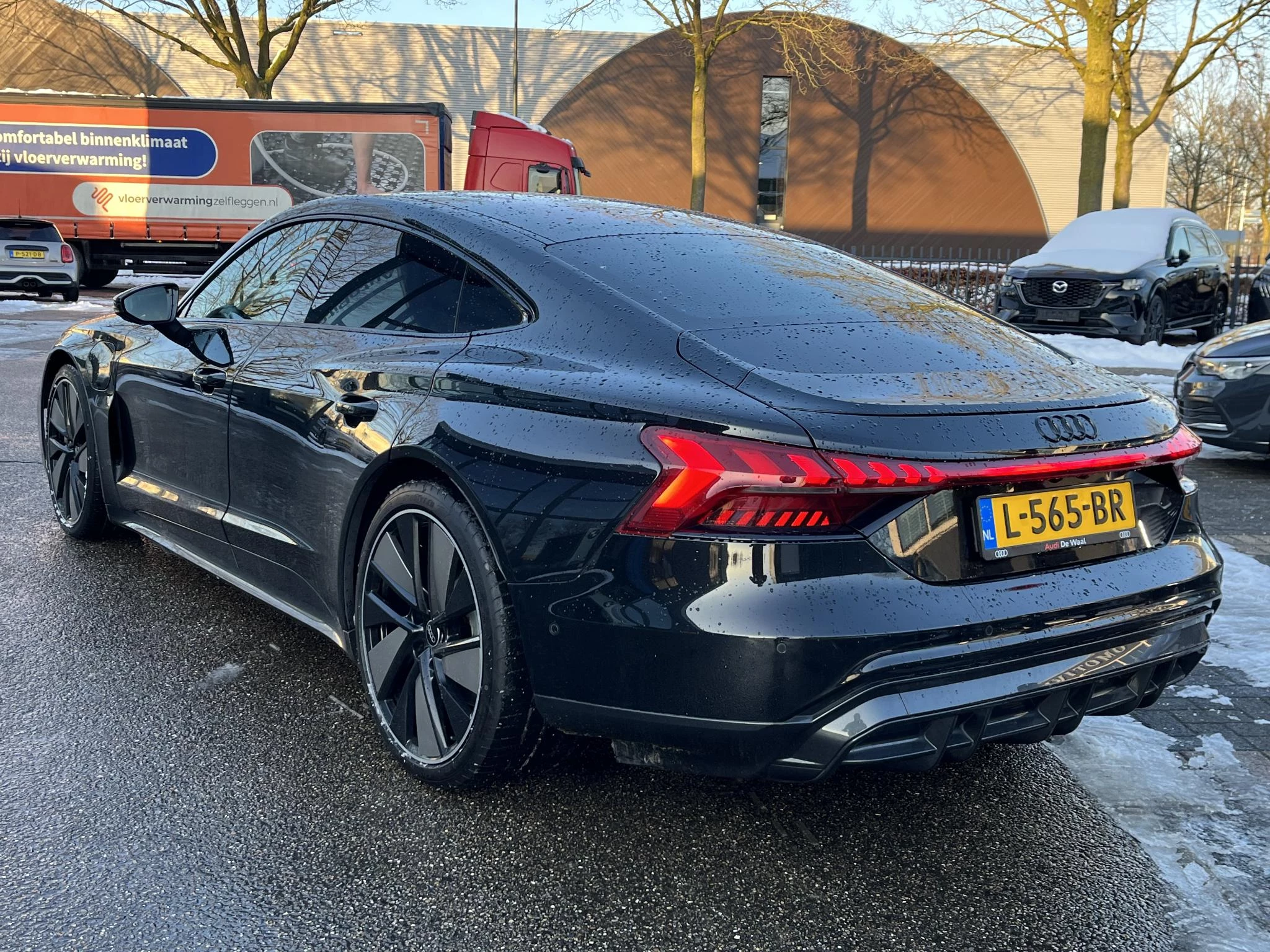 Hoofdafbeelding Audi e-tron GT