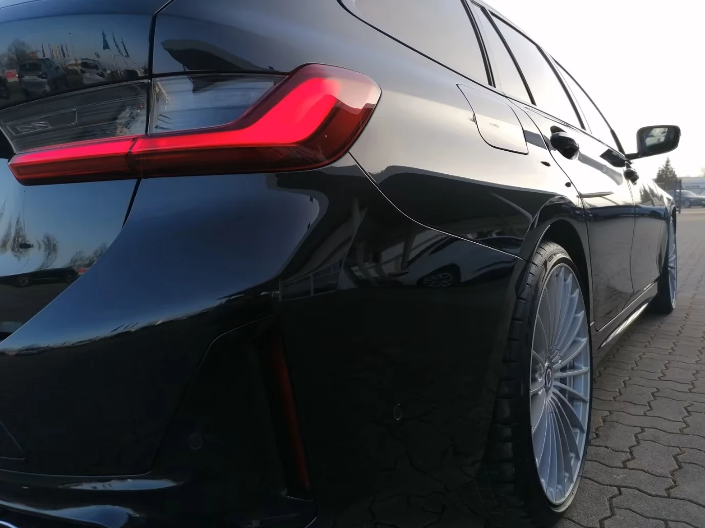 Hoofdafbeelding Alpina B3