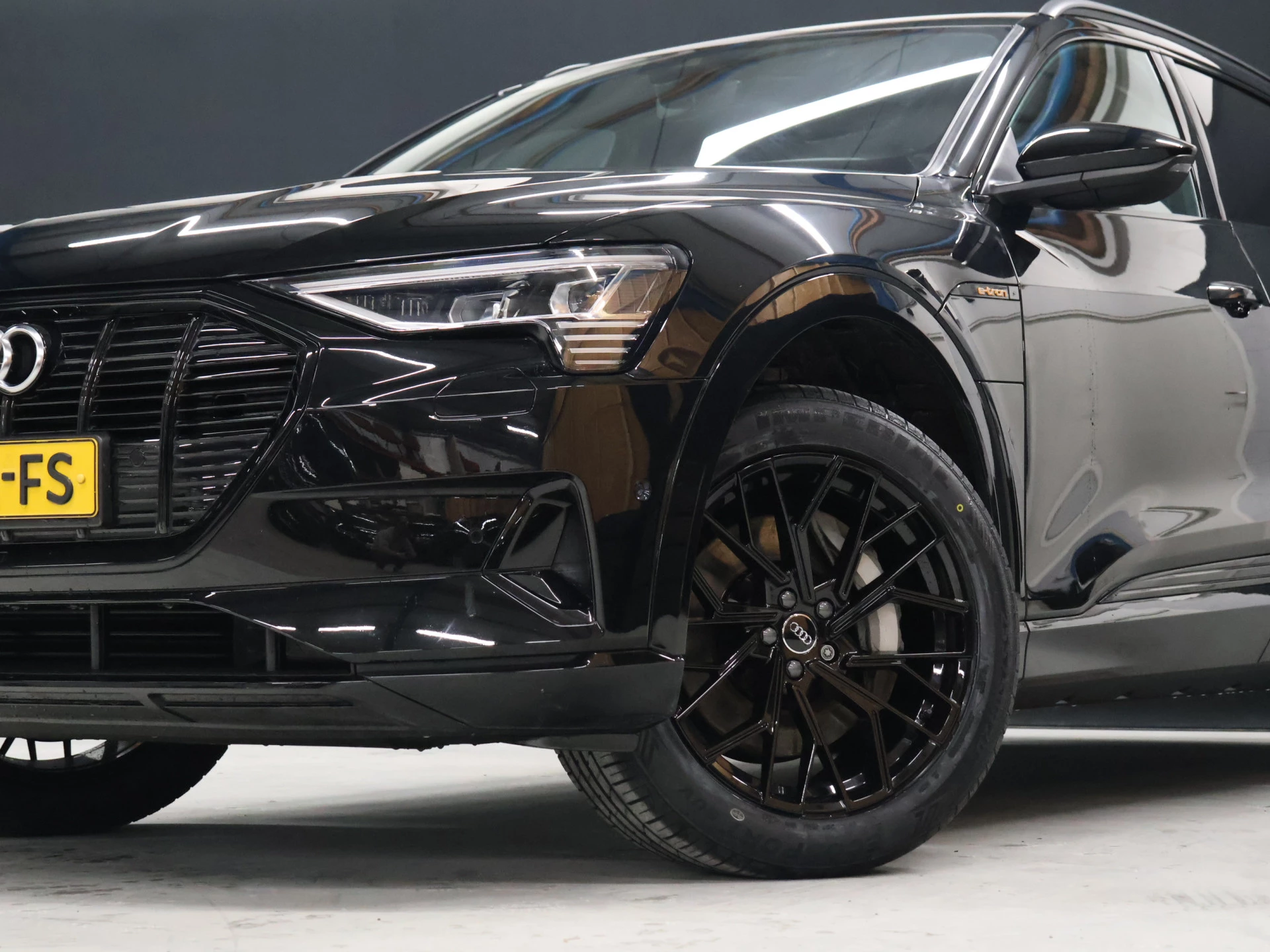 Hoofdafbeelding Audi e-tron