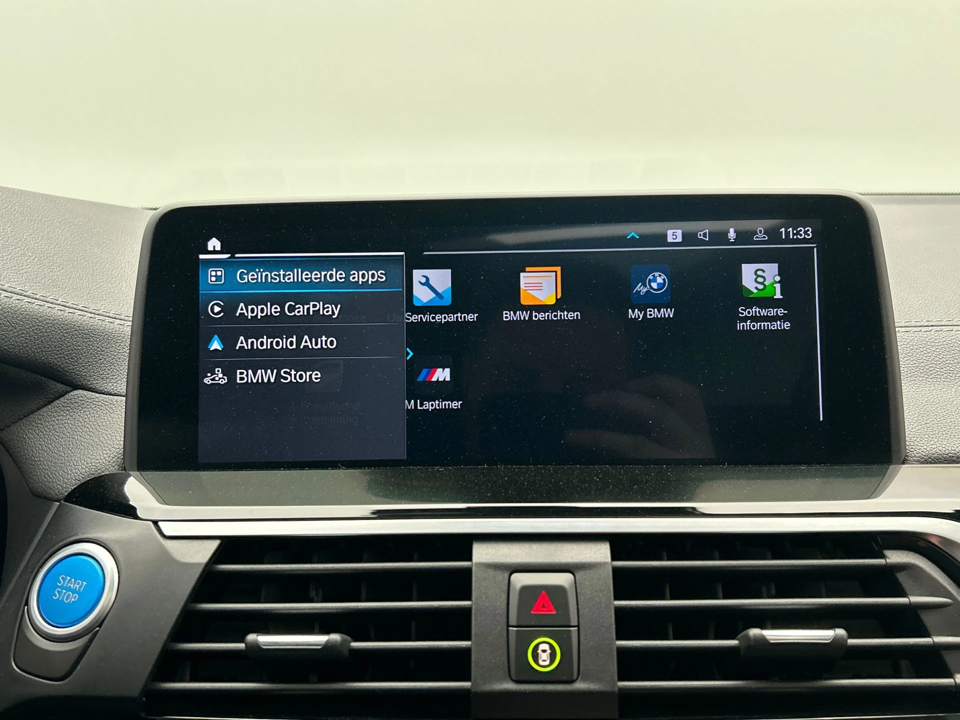 Hoofdafbeelding BMW iX3