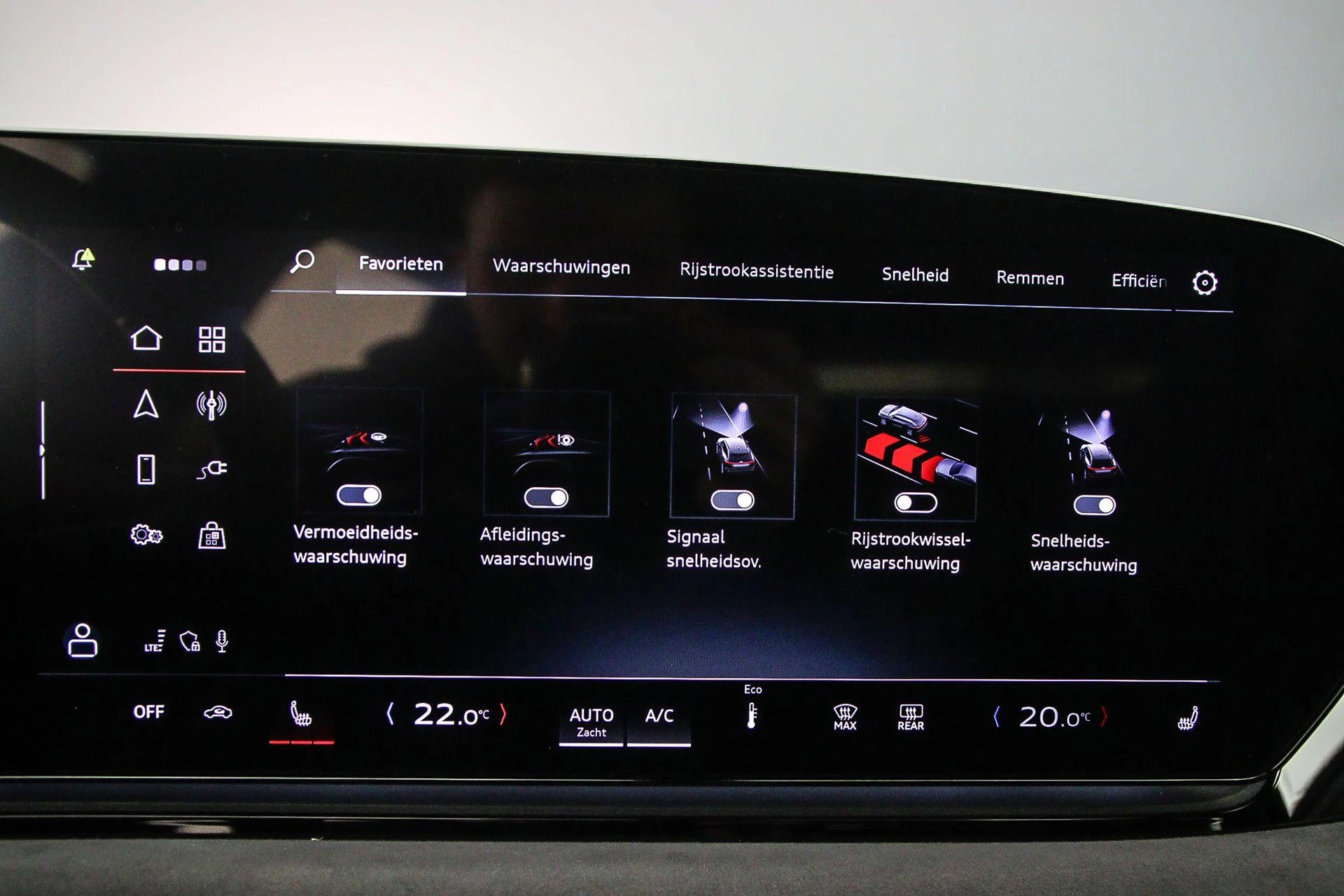 Hoofdafbeelding Audi A6 Avant e-tron