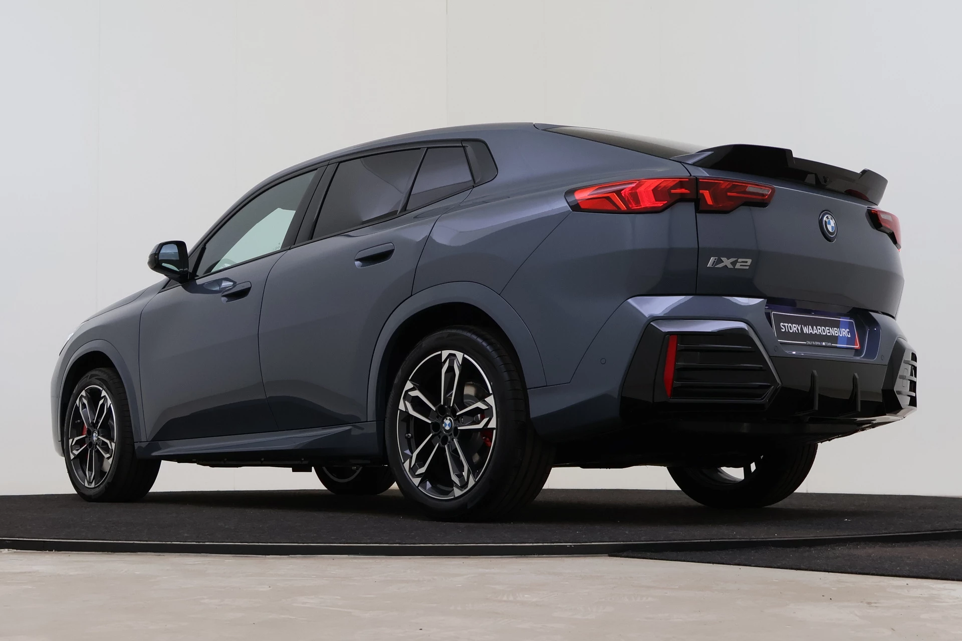 Hoofdafbeelding BMW iX2