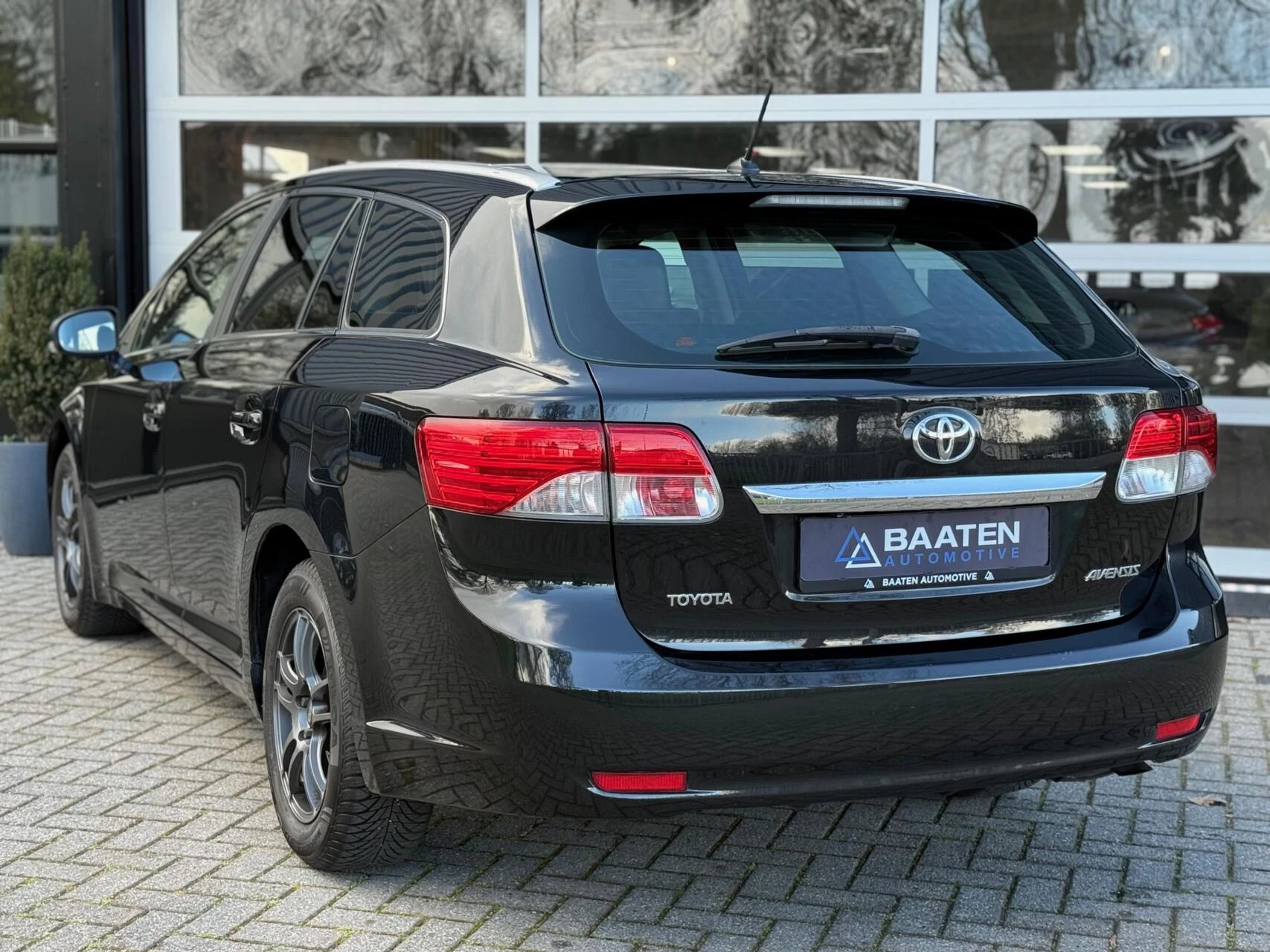 Hoofdafbeelding Toyota Avensis