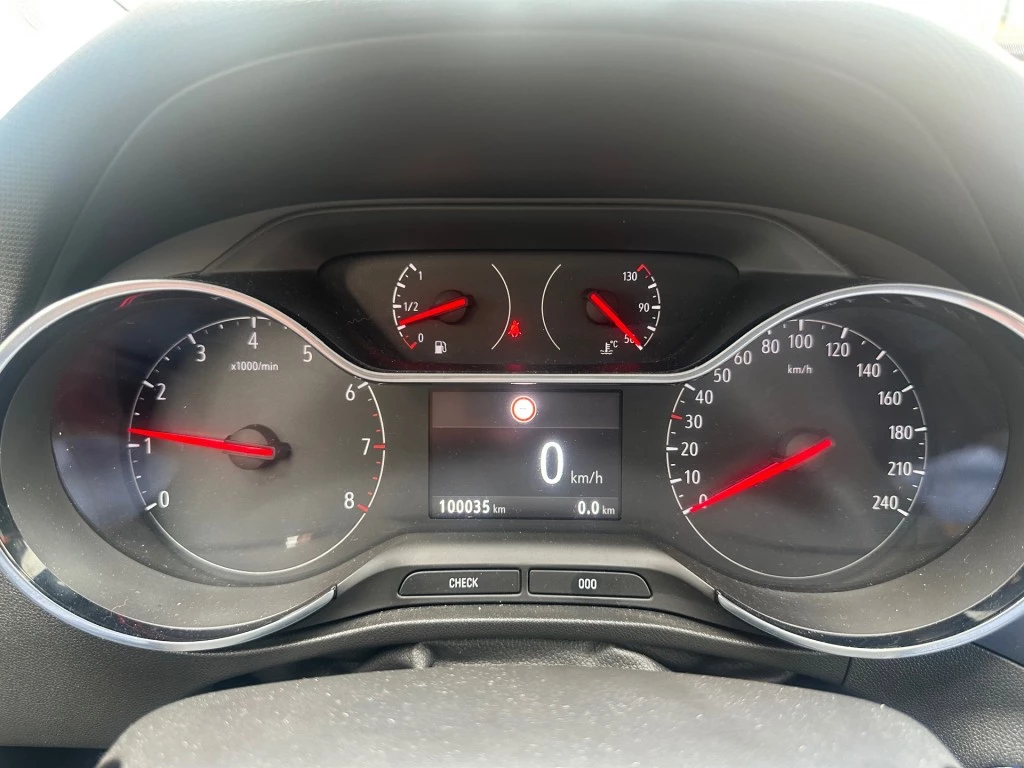 Hoofdafbeelding Opel Crossland X