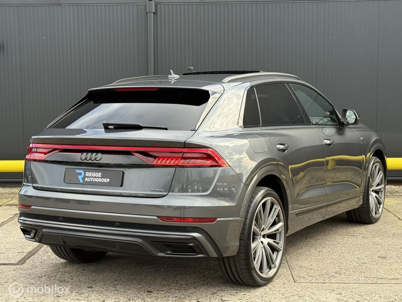 Hoofdafbeelding Audi Q8