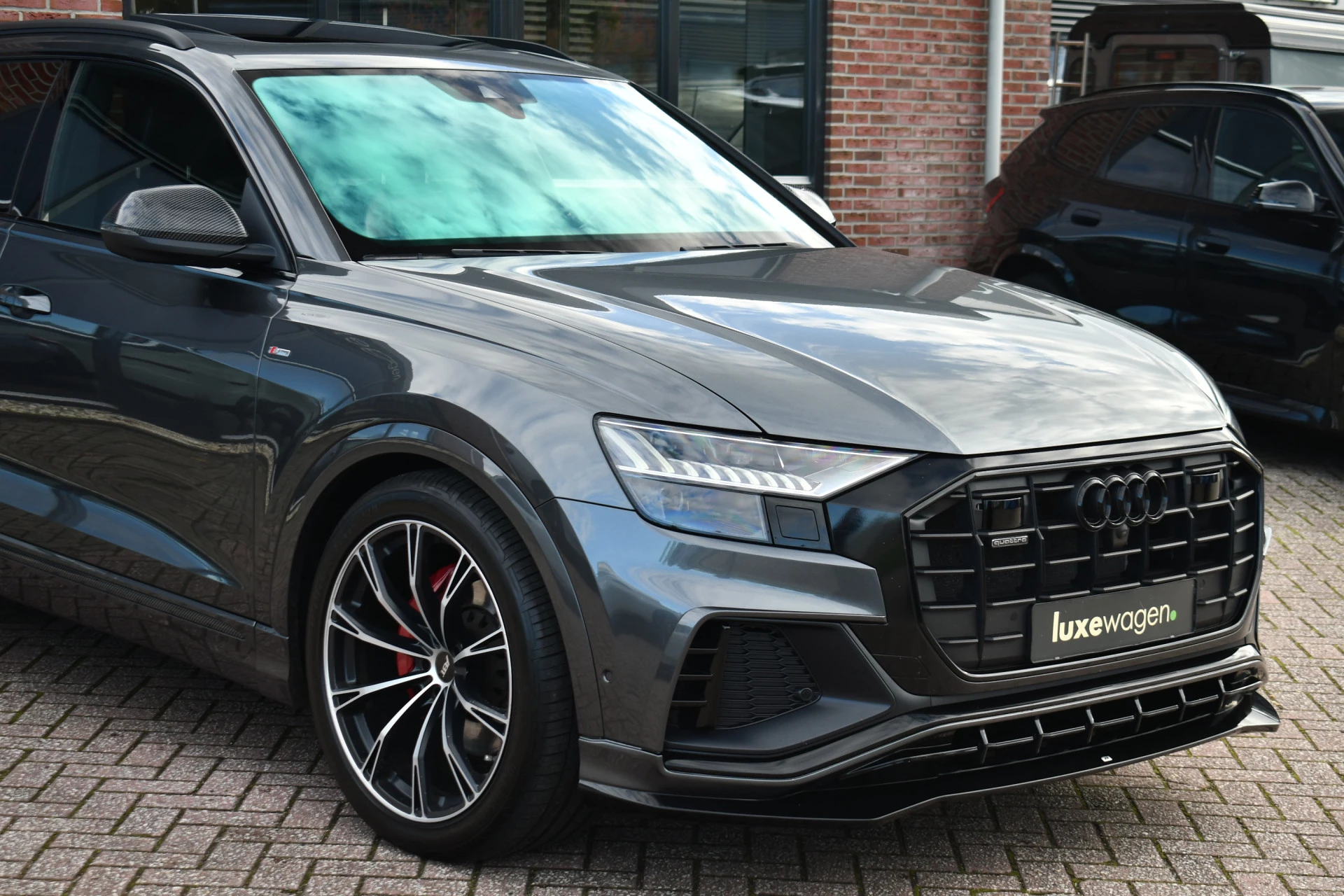 Hoofdafbeelding Audi Q8