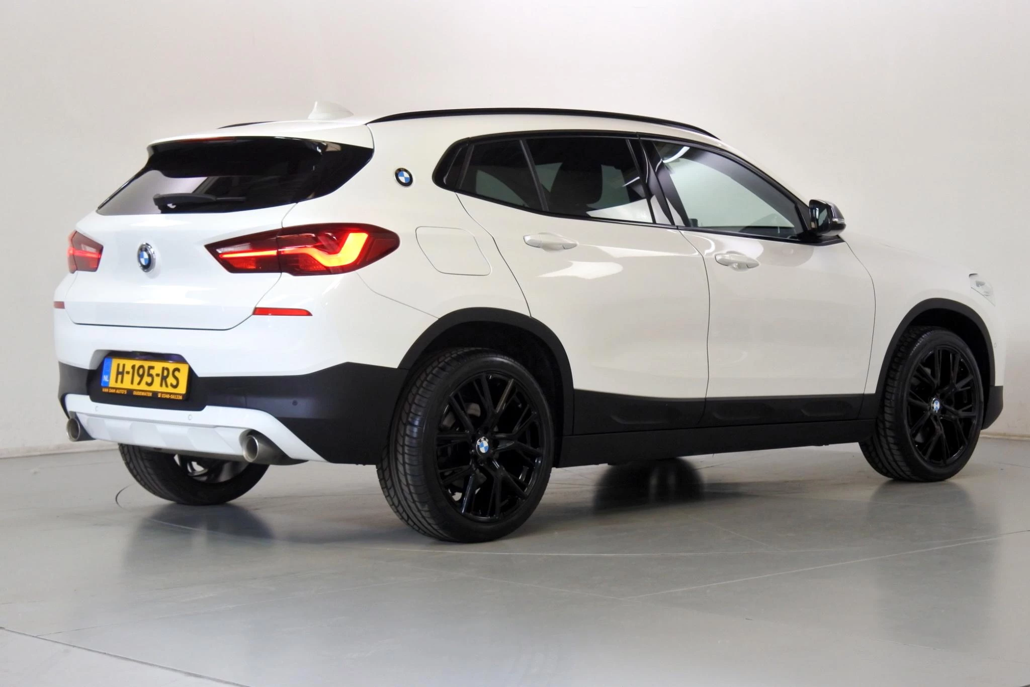 Hoofdafbeelding BMW X2