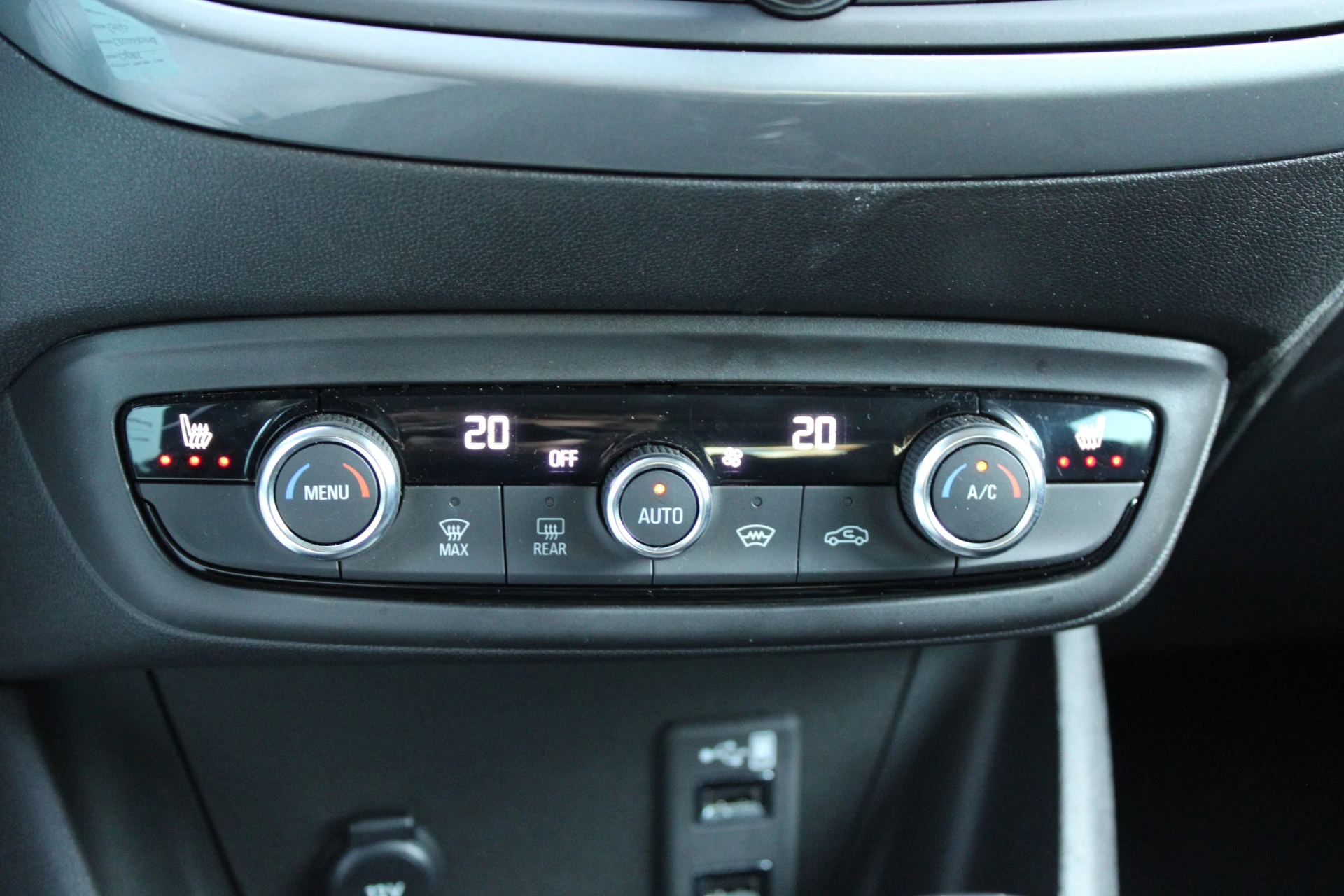 Hoofdafbeelding Opel Crossland